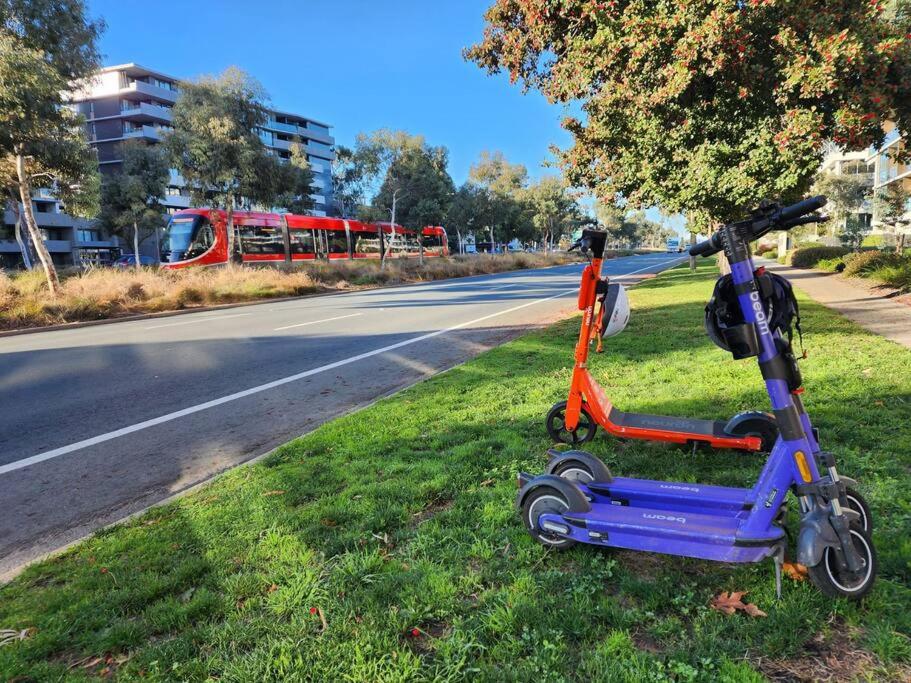 GREEN ROSE Quiet Spacious Lakeside Carpark Exceptional 70m2