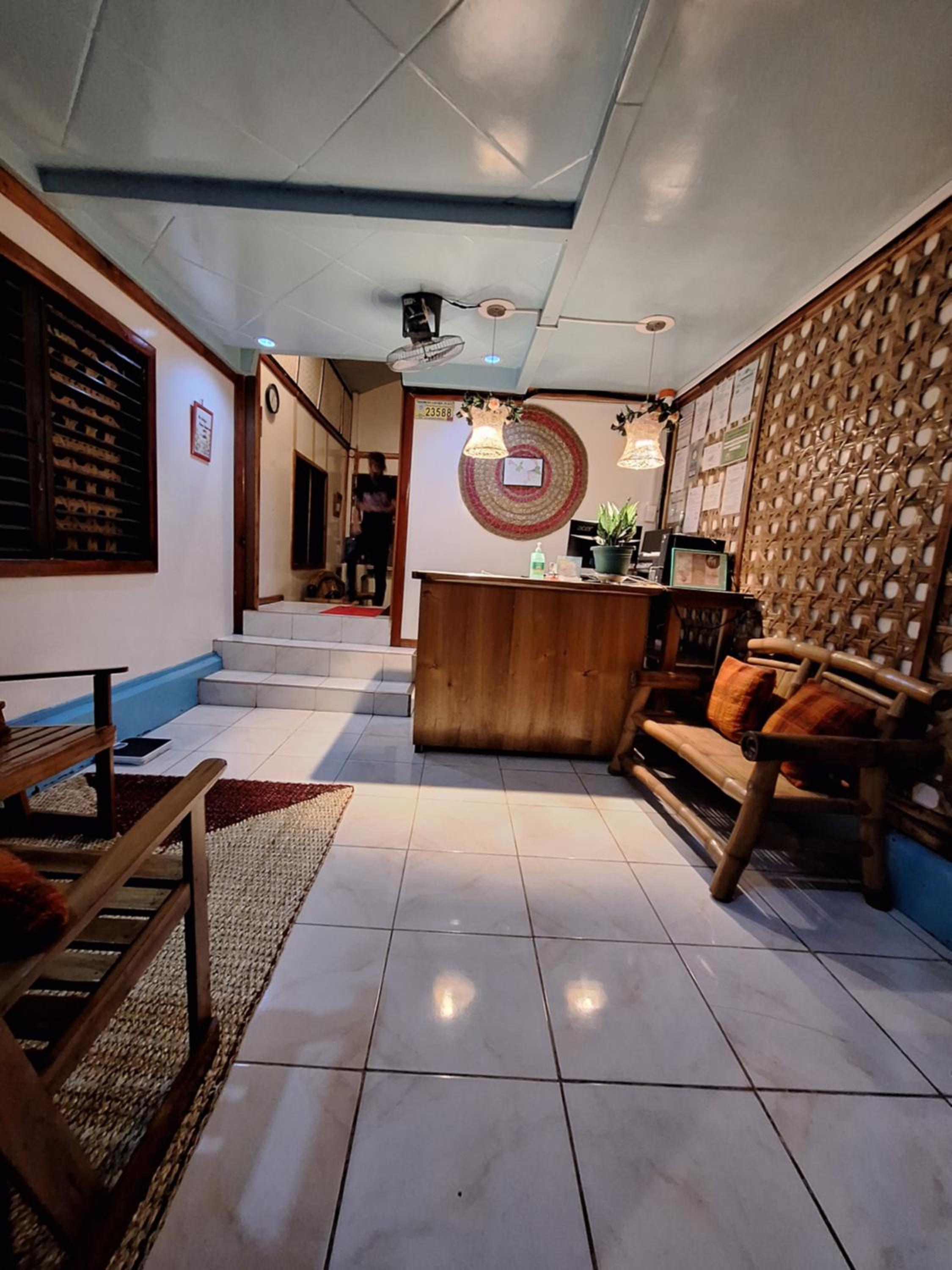 Balai Vivencio Hostel