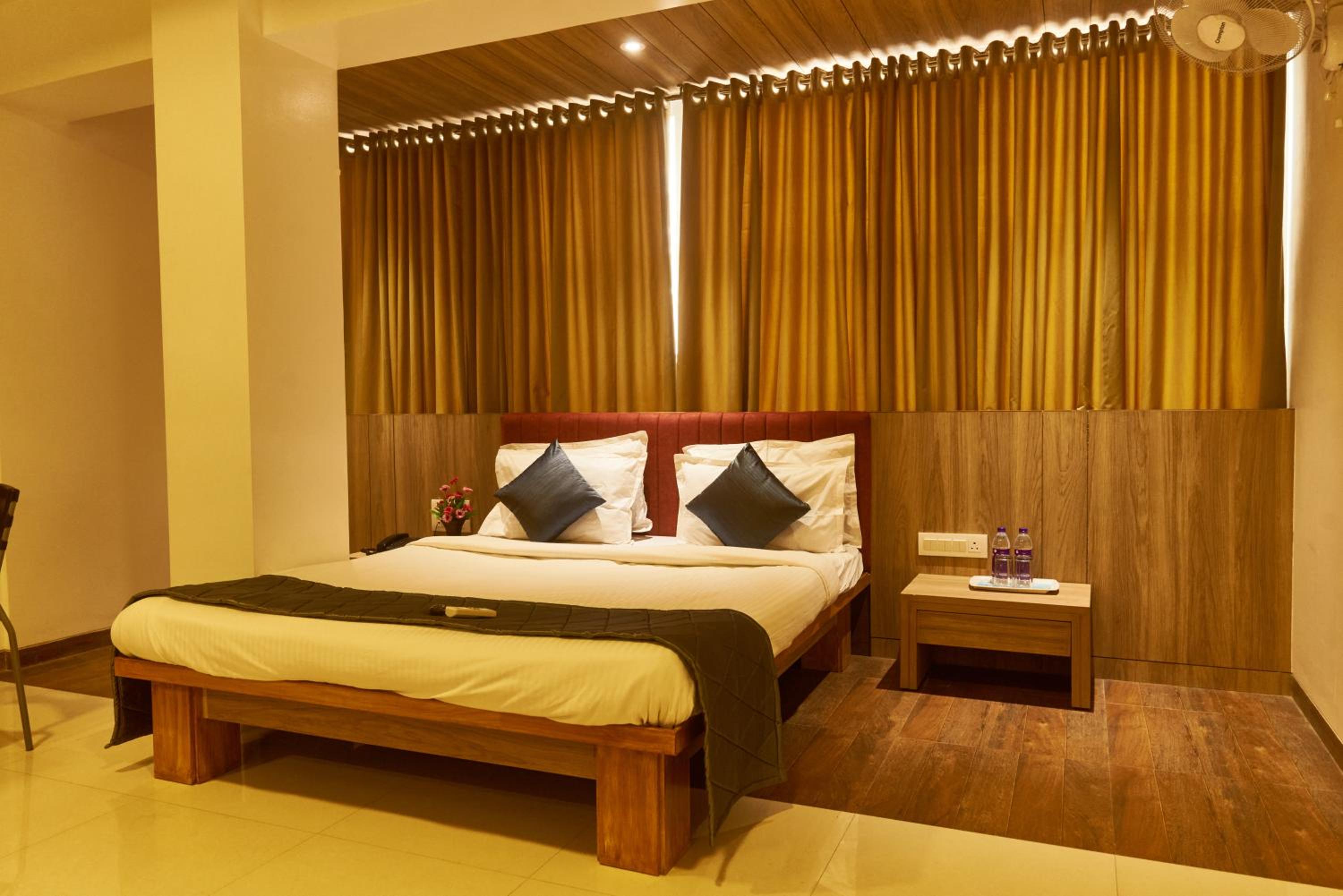 Shirdi Vacations - Hotel Anand Heritage - Property Image 10