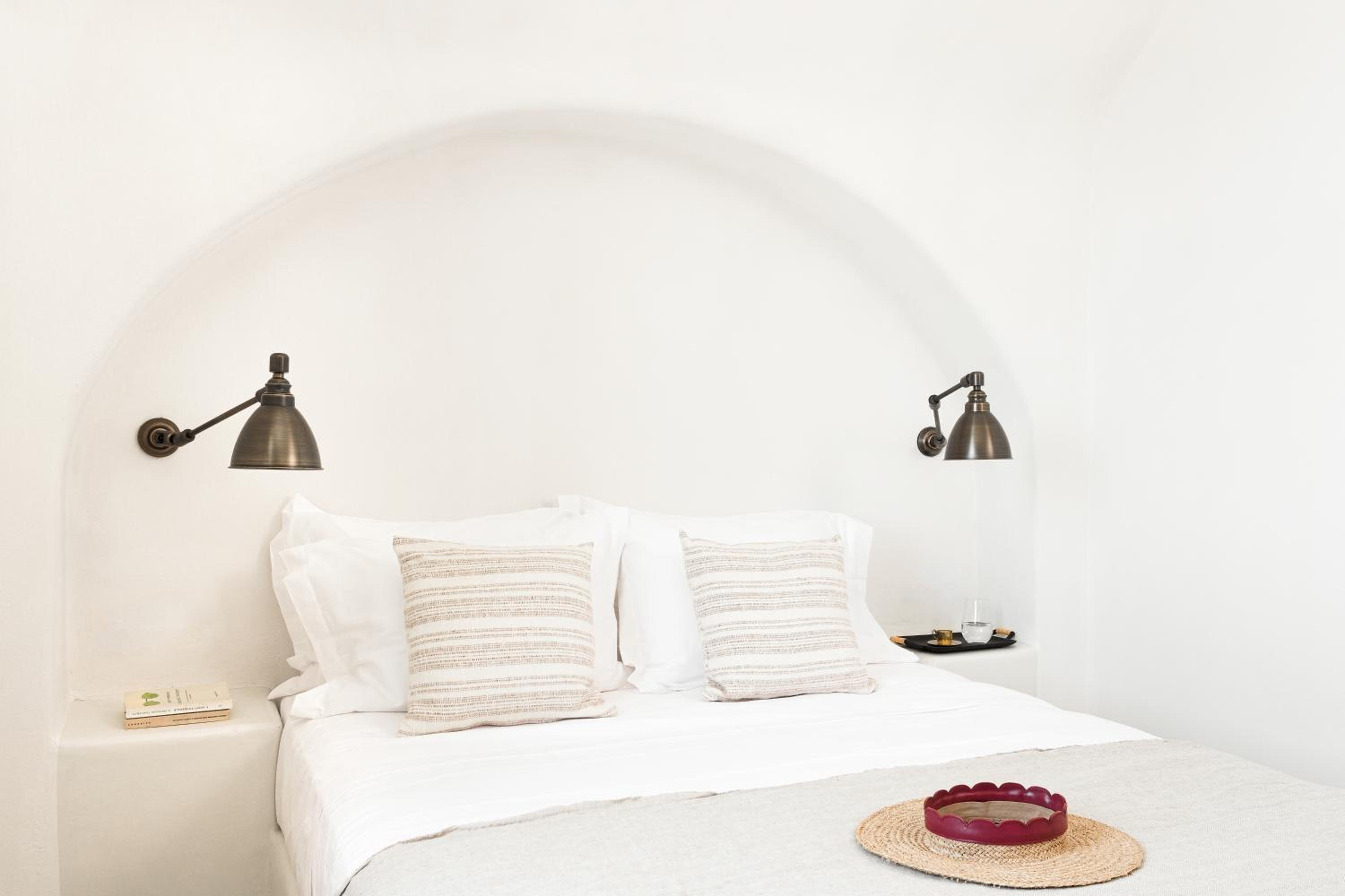 Oia Vacations - Armenaki - Property Image 11