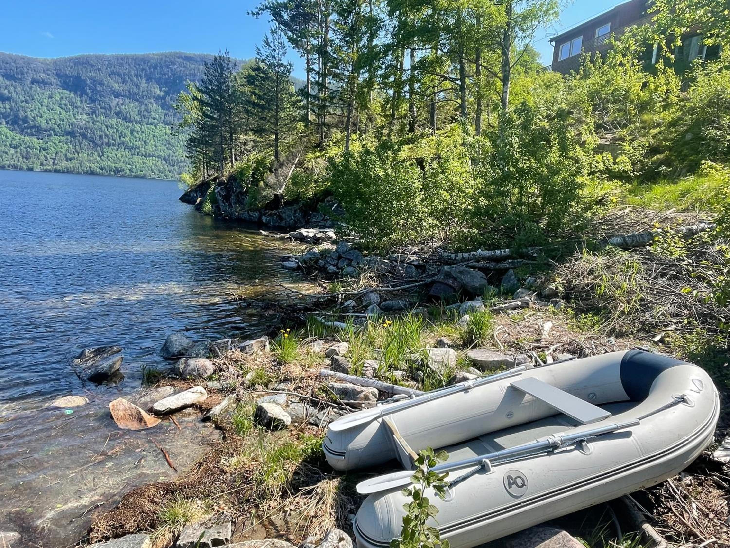 Stor hytte med 4 soverom og panoramautsikt over Tinnsjøen ved Rjukan og Gaustatoppen
