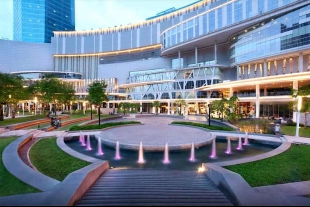 Hotel 2 Bedroom Central Park Apt Tower Adaline (41st Floor) - Image 1