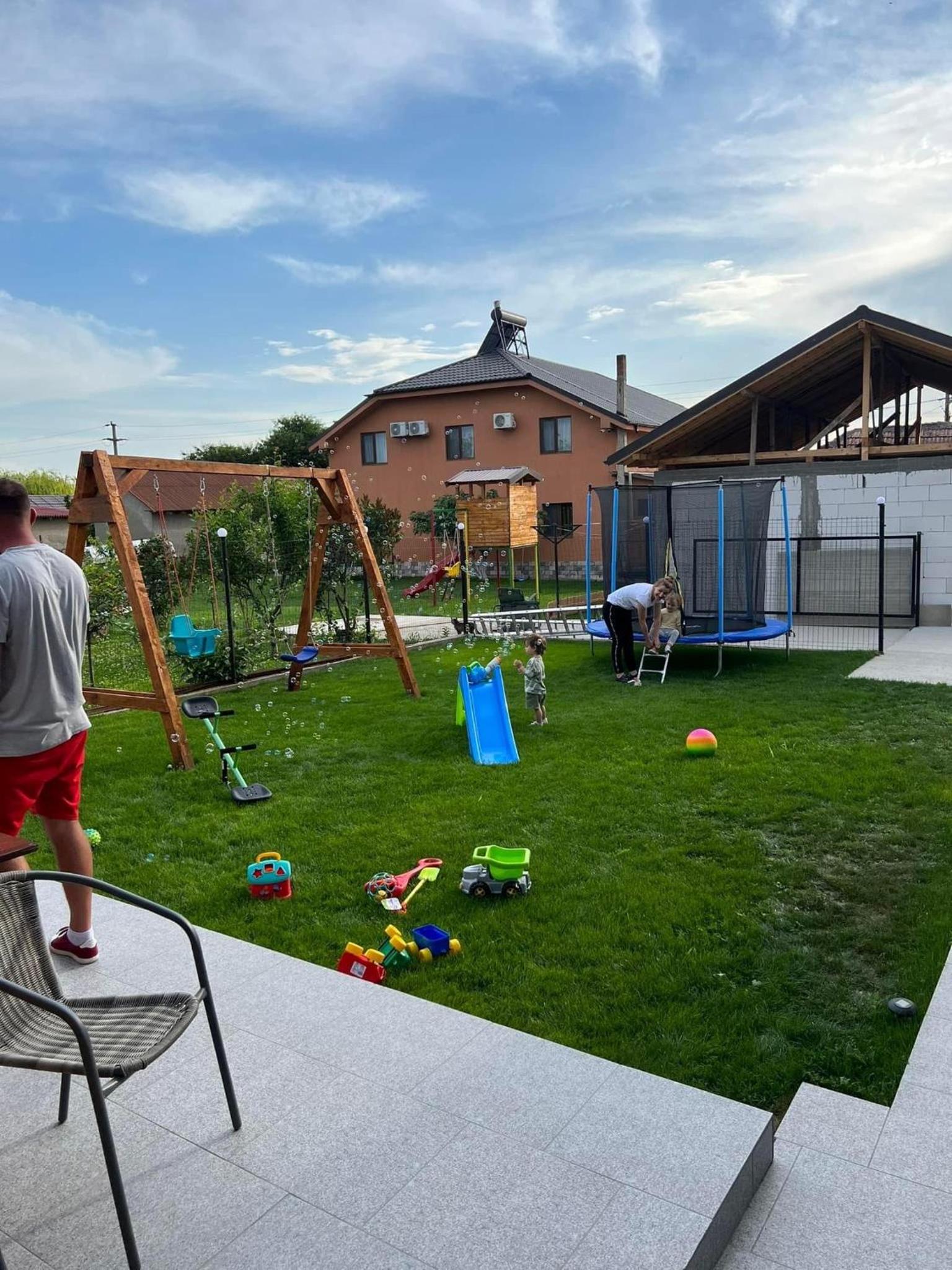 Vila Palade view 2