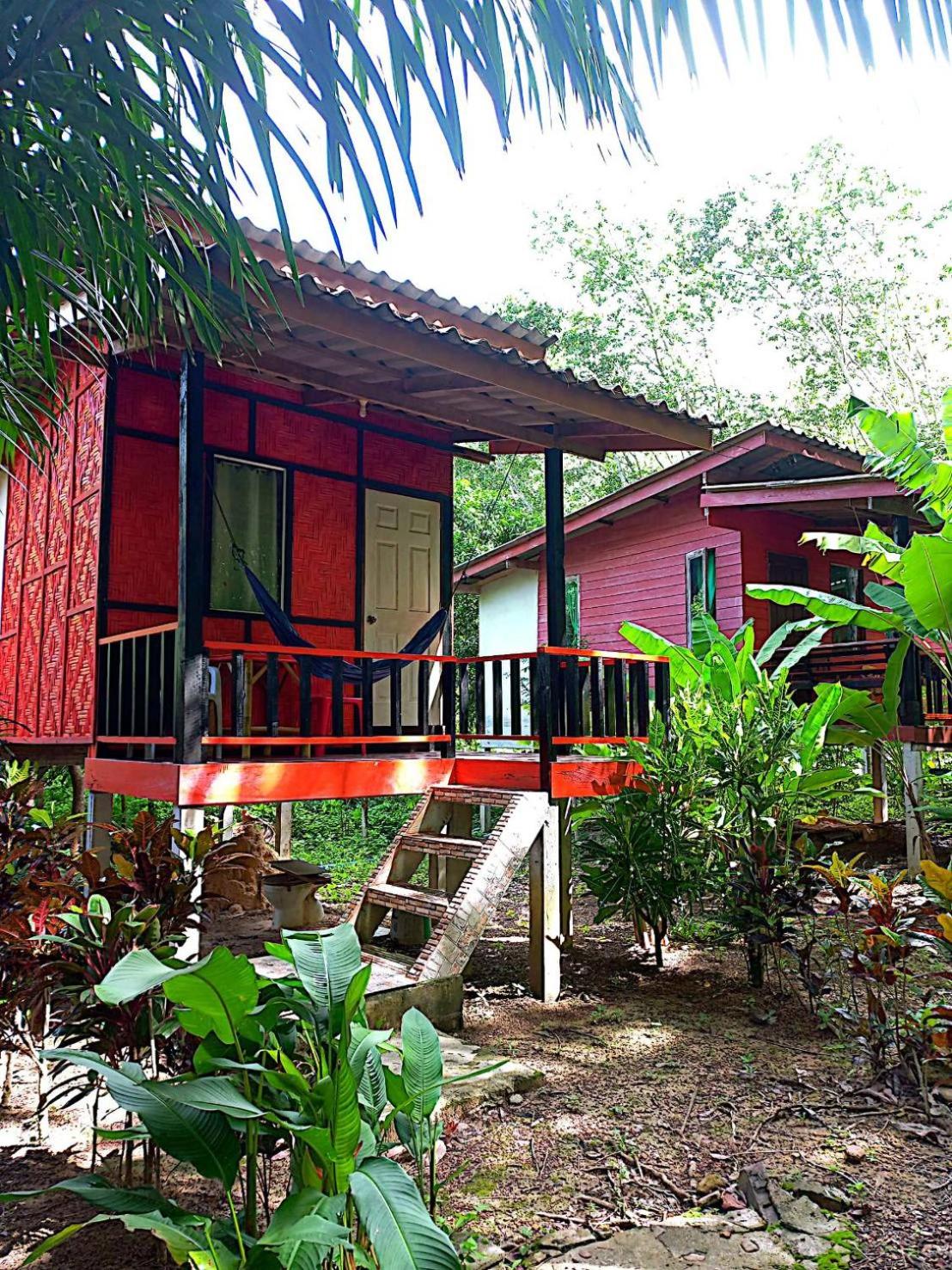 Lanta Maikeaw Bungalow