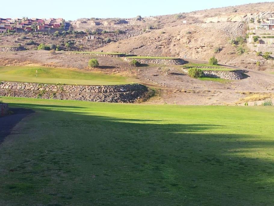 Villa Vista Golf Salobre - Maspalomas self-sufficient with pool heating