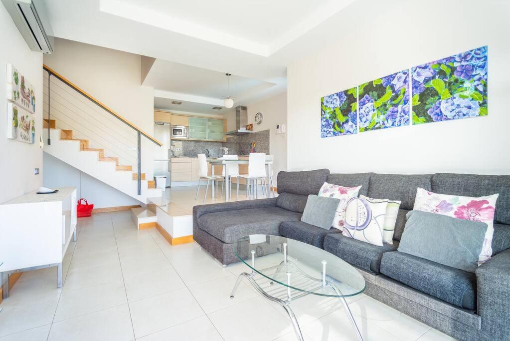 Villa Vista Golf Salobre - Maspalomas self-sufficient with pool heating