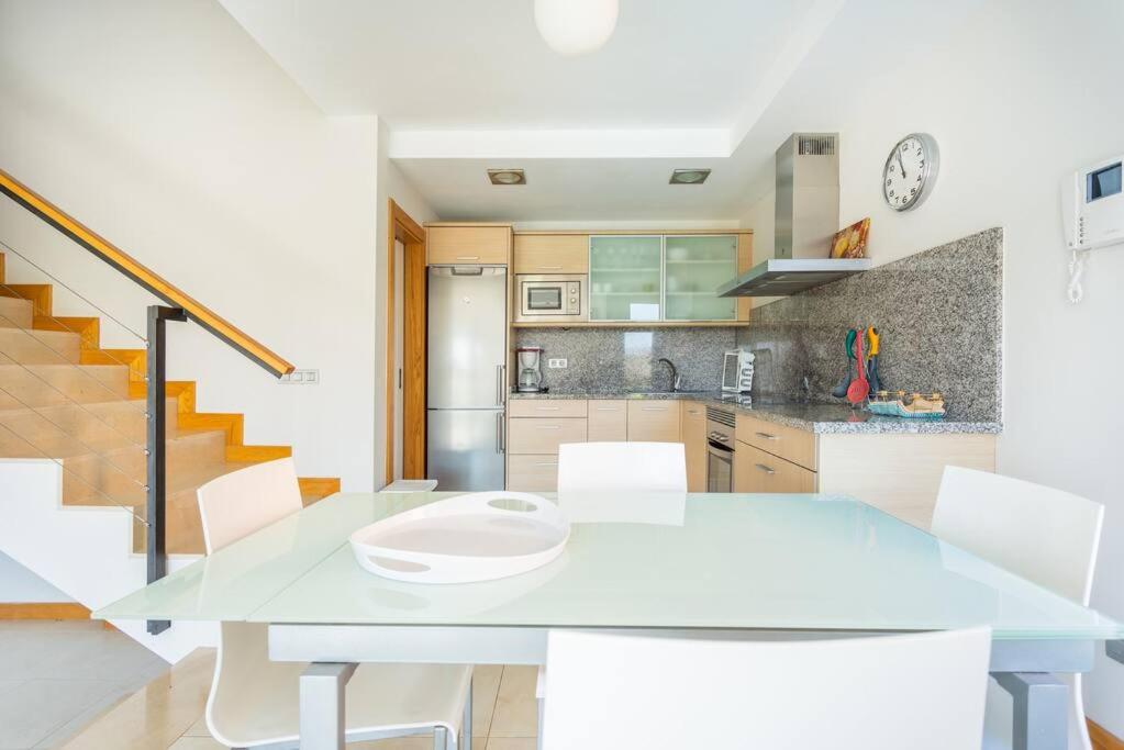 Villa Vista Golf Salobre - Maspalomas self-sufficient with pool heating