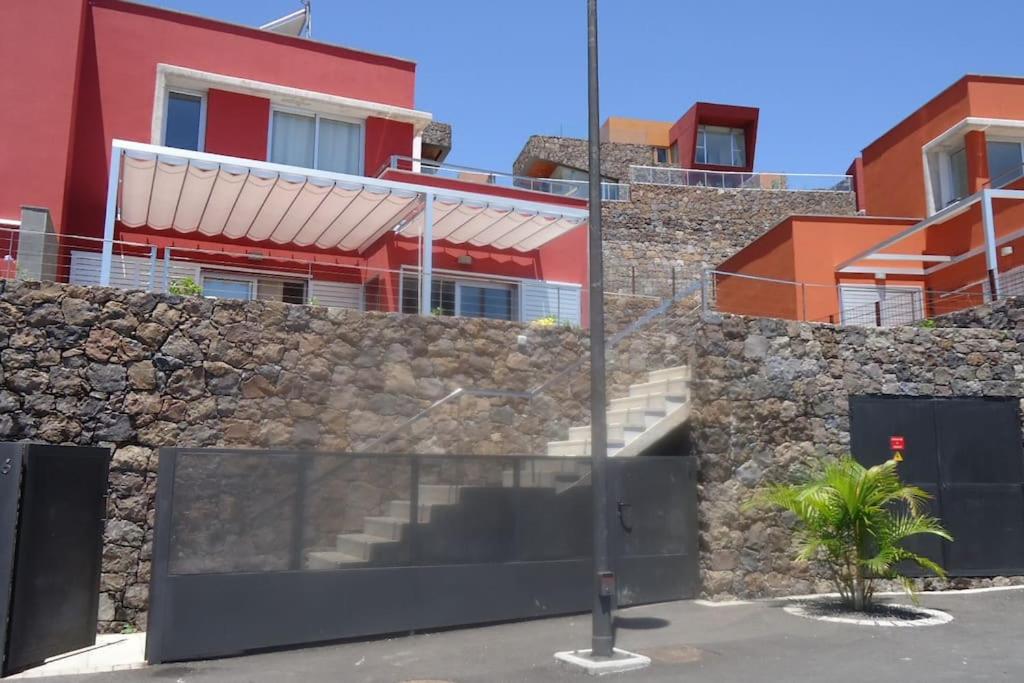Villa Vista Golf Salobre - Maspalomas self-sufficient with pool heating