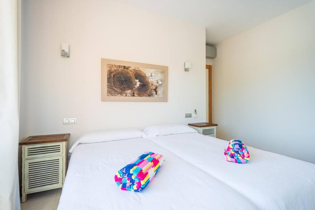 Villa Vista Golf Salobre - Maspalomas self-sufficient with pool heating
