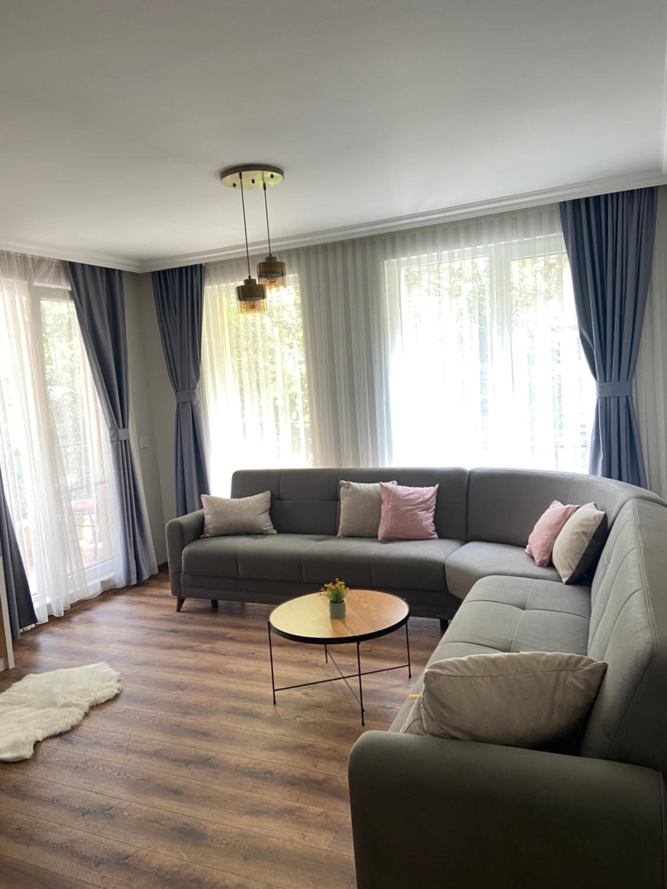 M&M Center Apartment with free parking