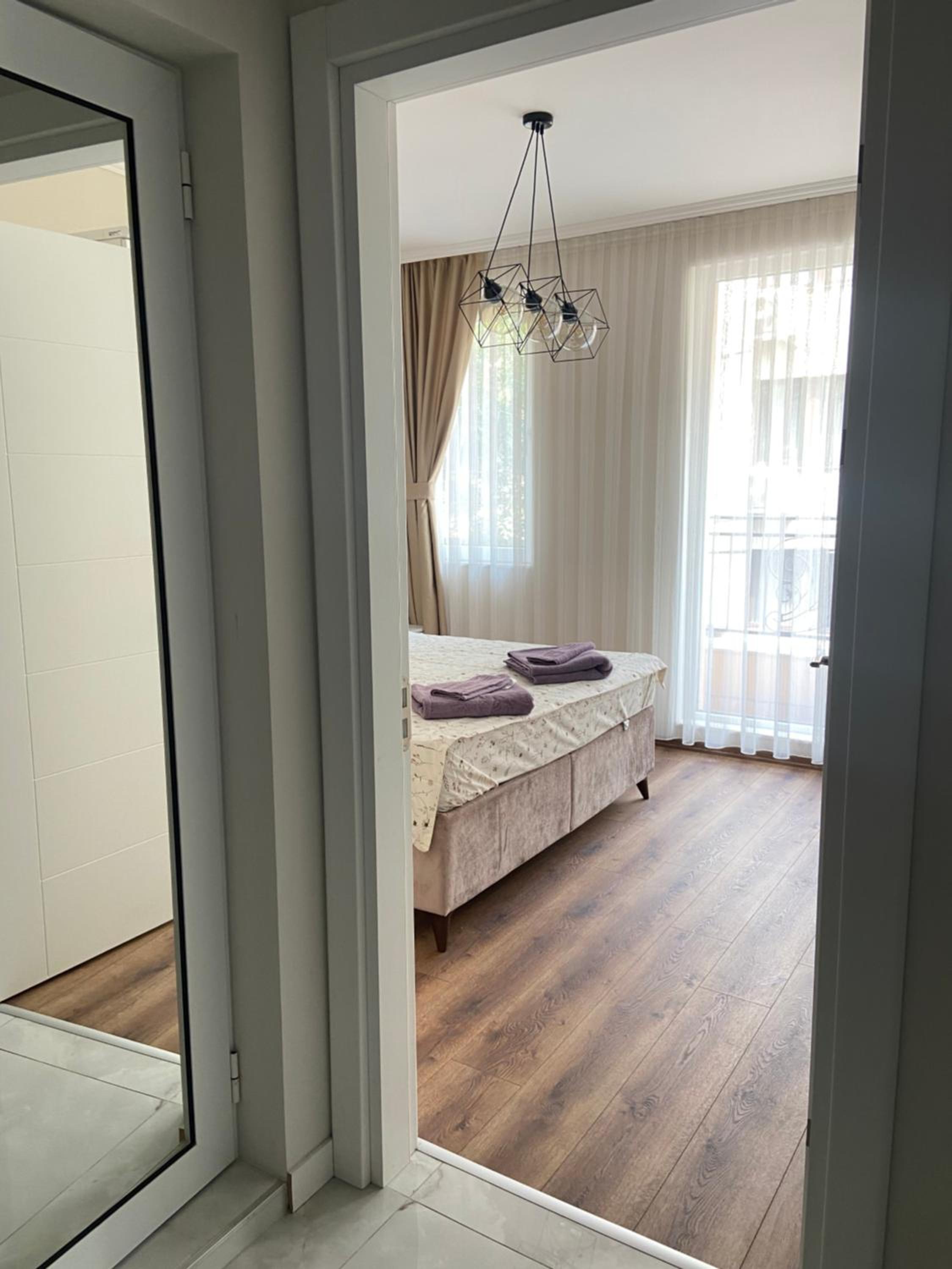 M&M Center Apartment with free parking