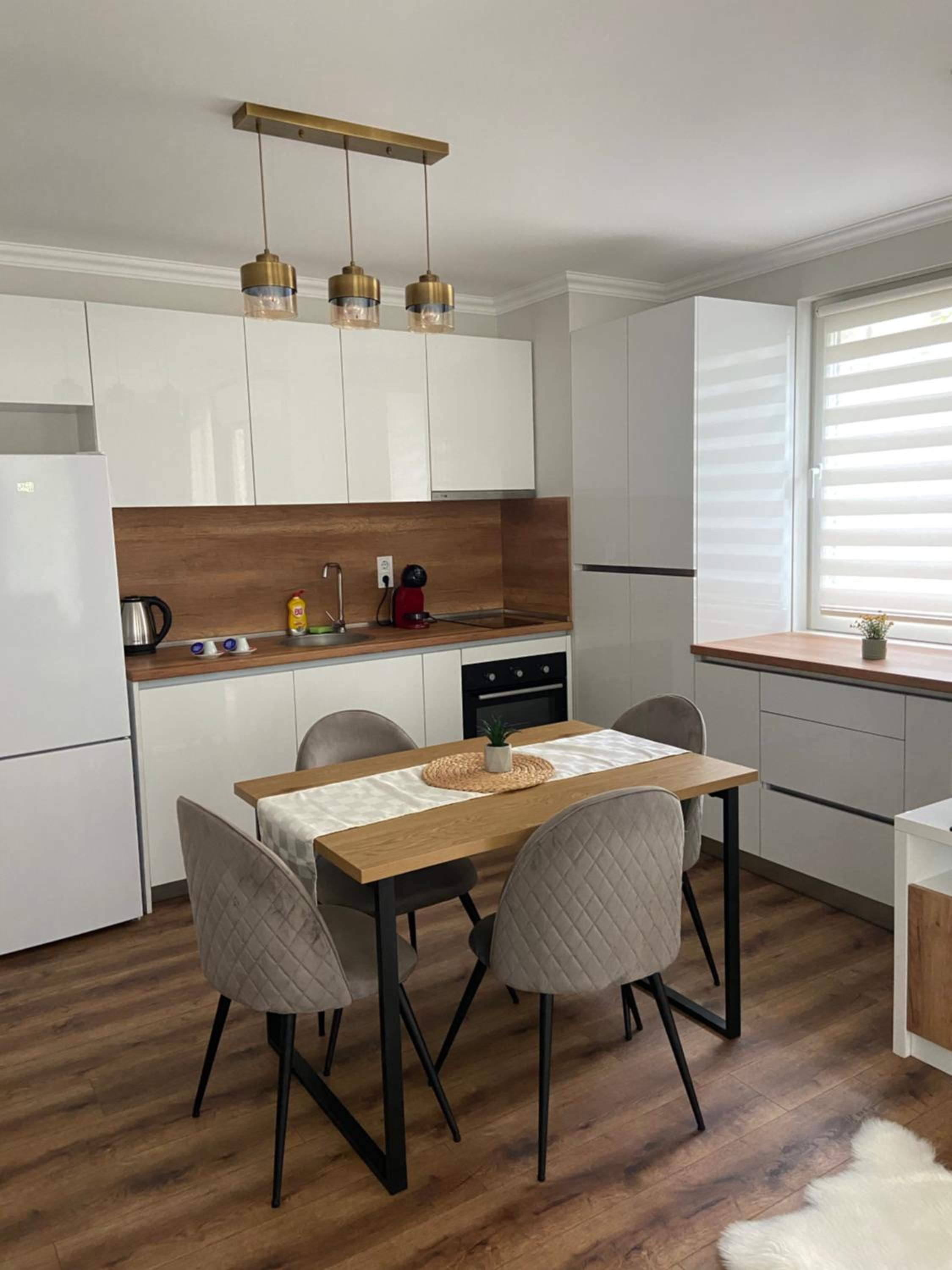 M&M Center Apartment with free parking