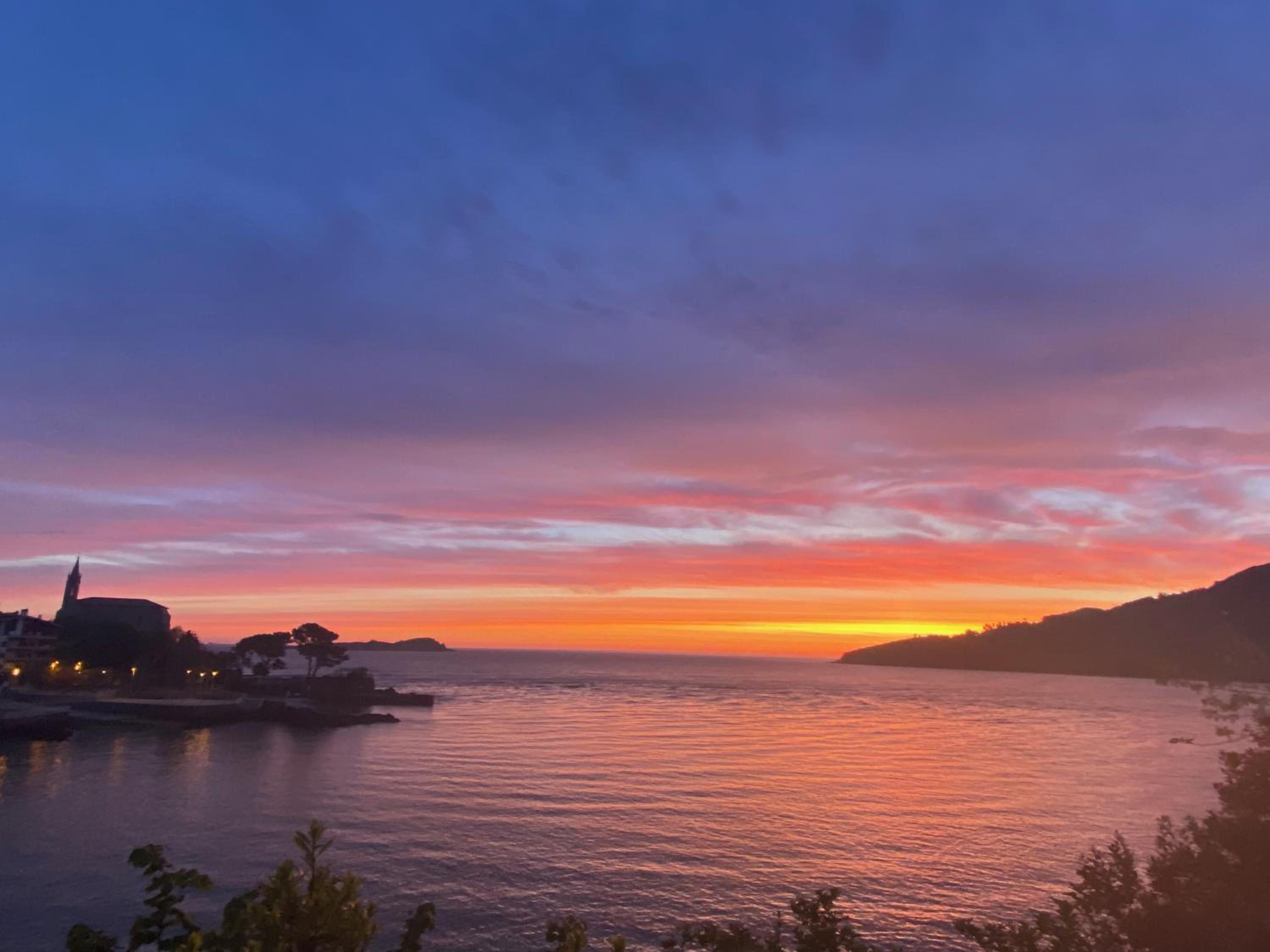 Mundaka Beachfront House