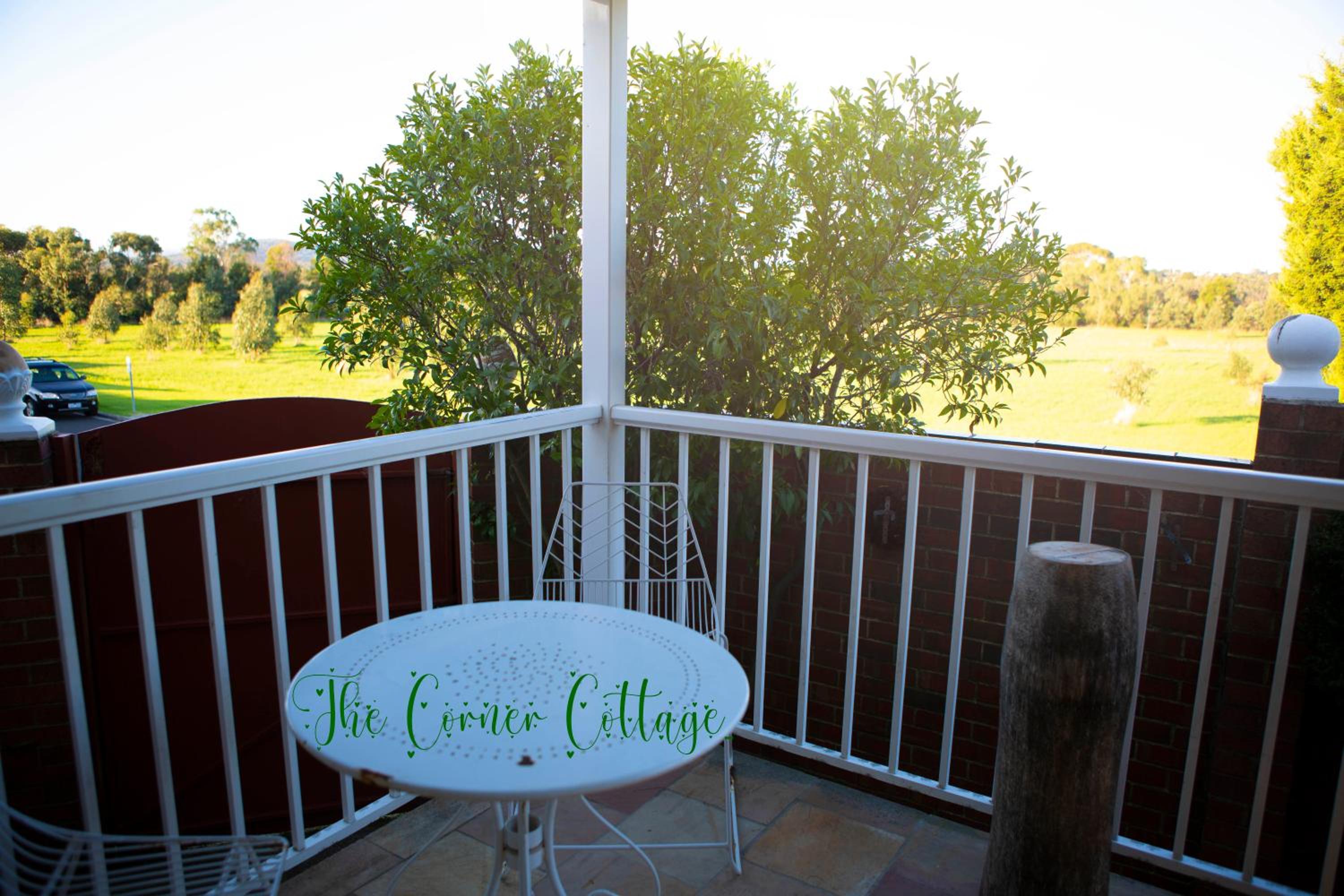 Corner Cottage