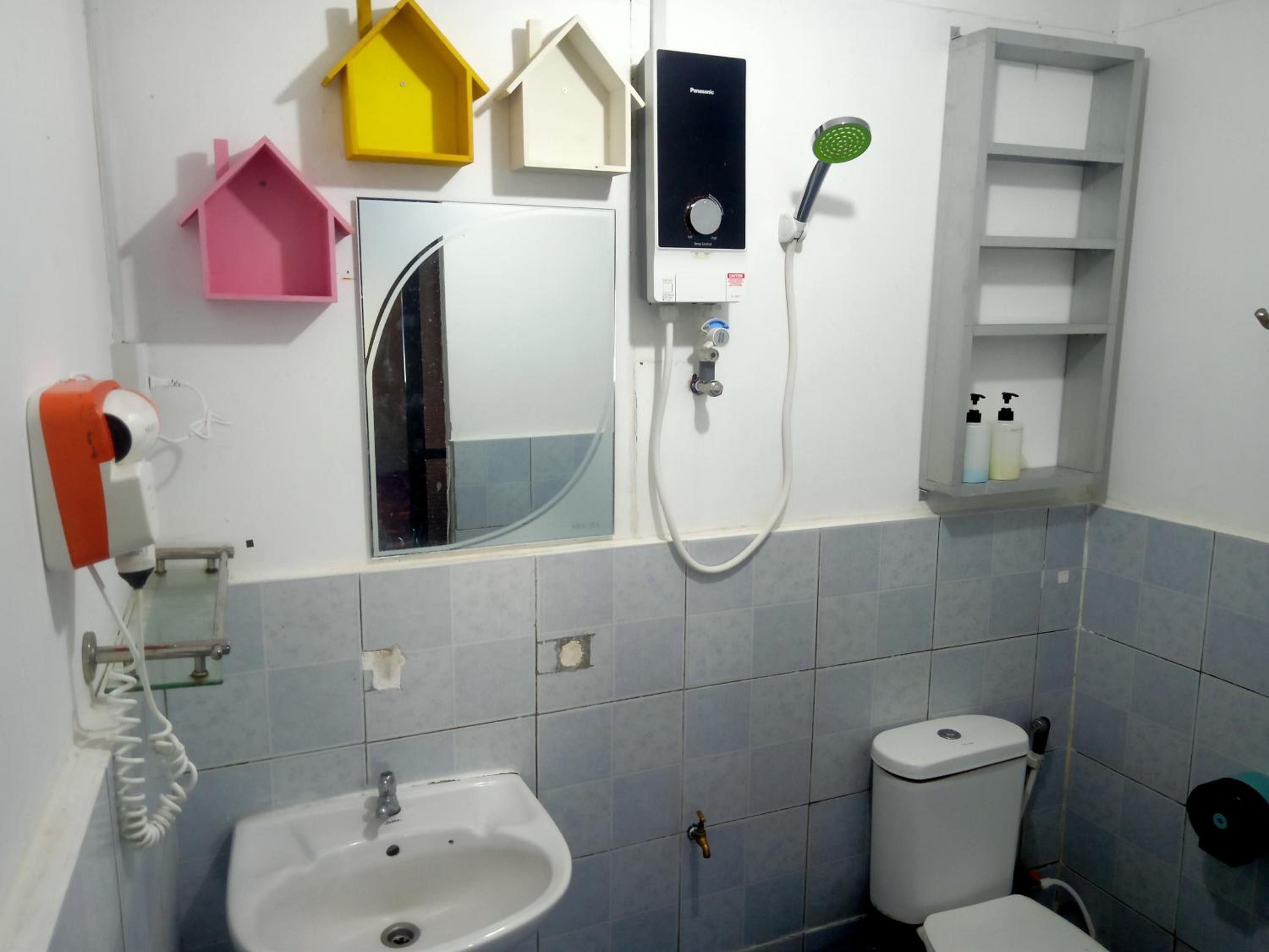 Tumombuvoi Homestay (Sidi place) photo 3