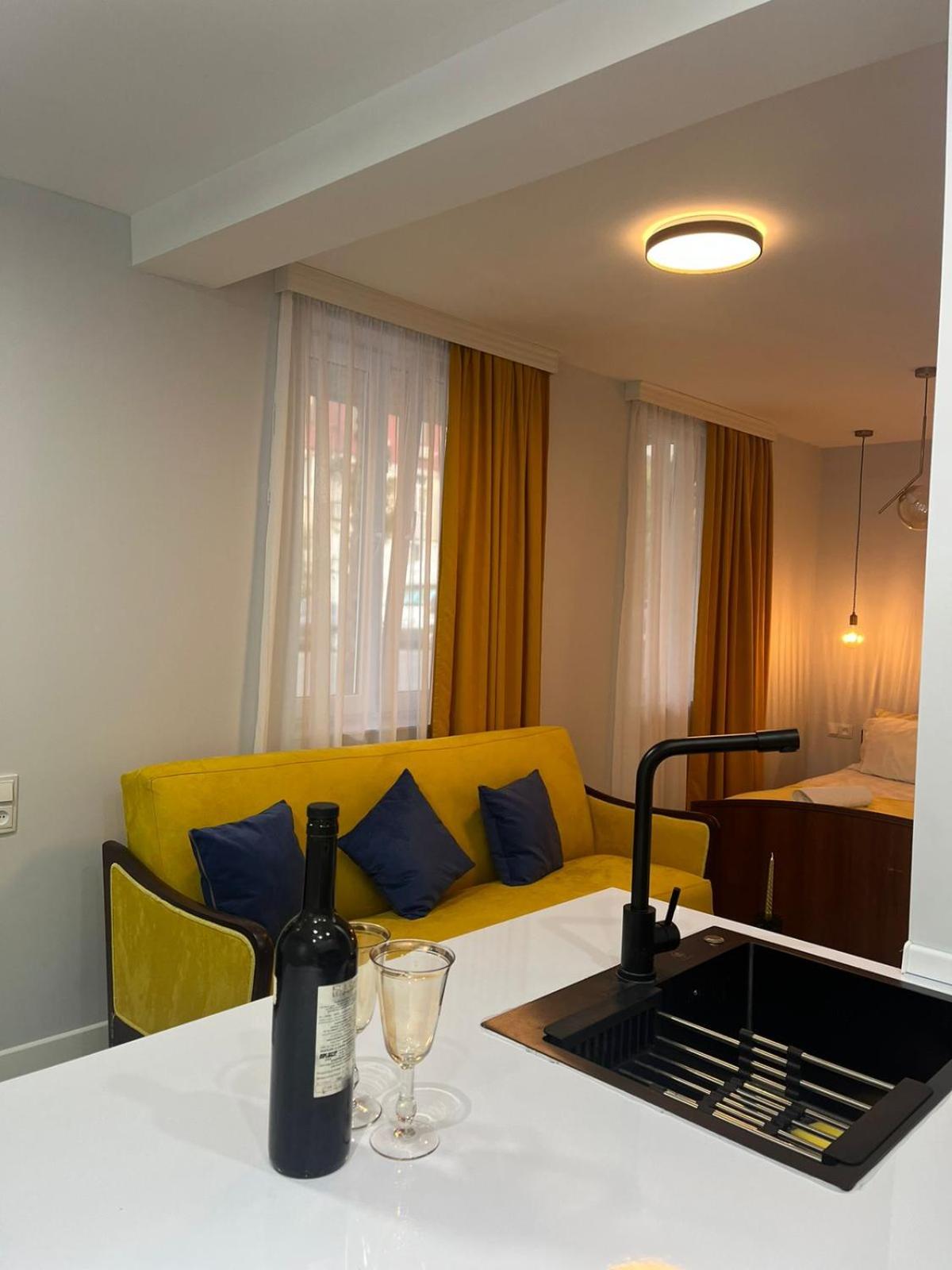 Apartment Fumfula