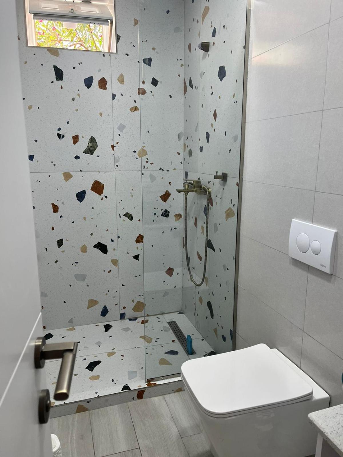 Apartment Fumfula