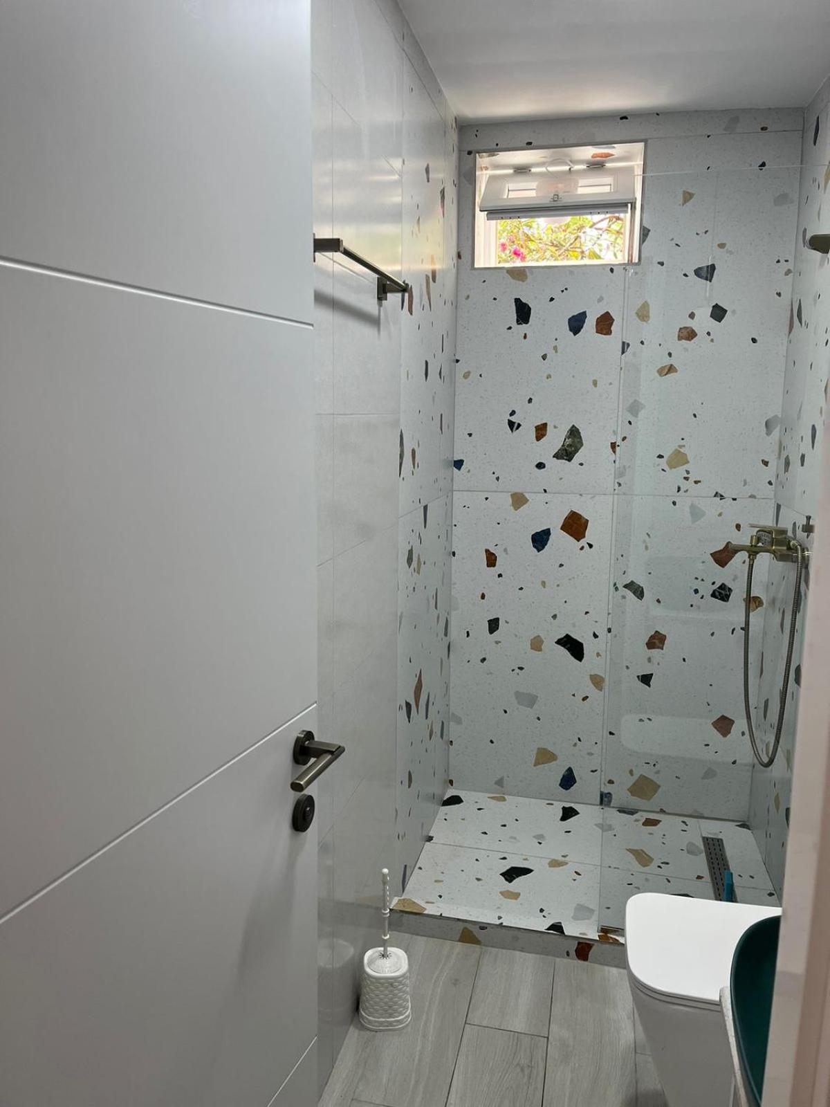 Apartment Fumfula