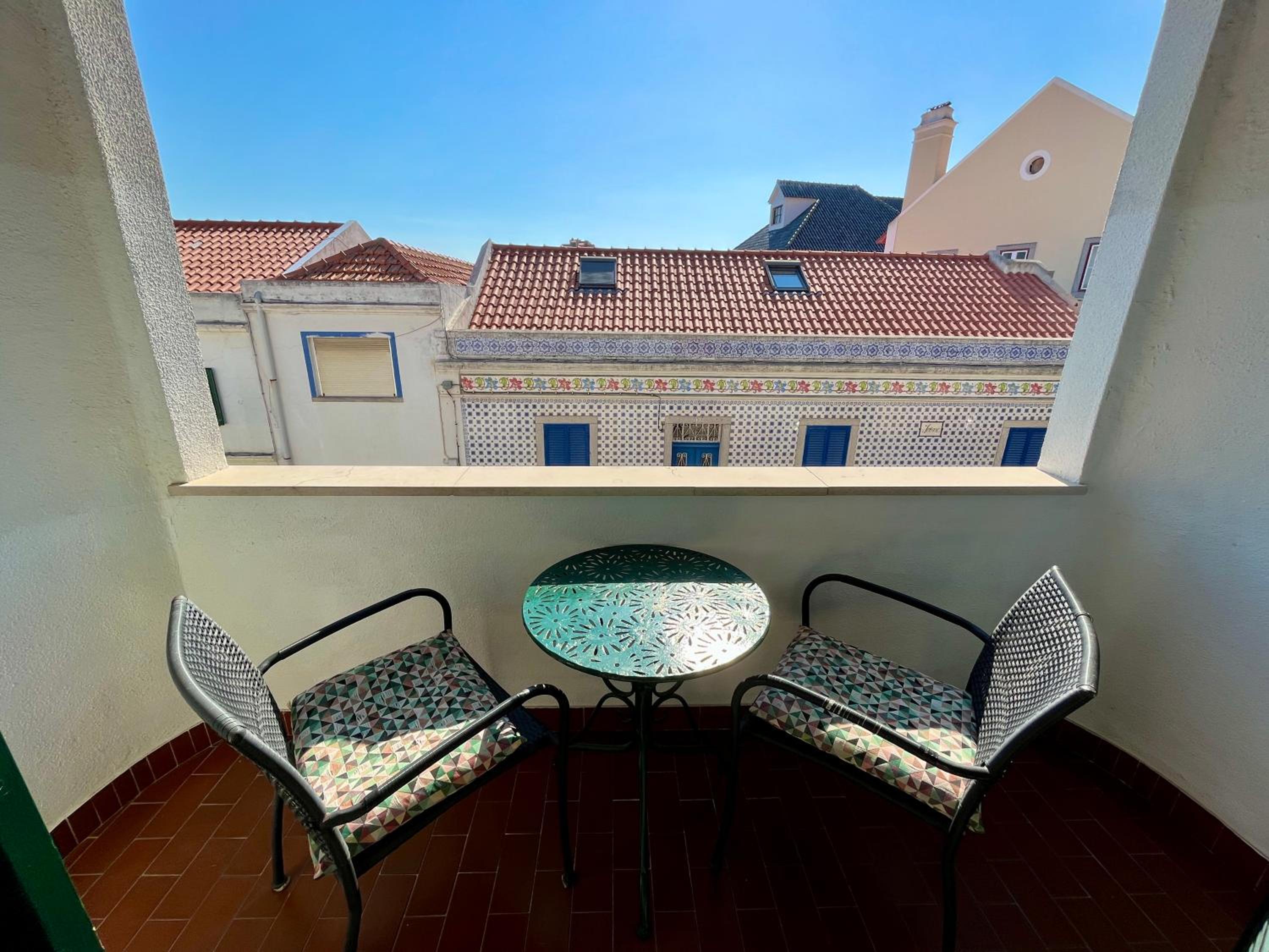 Ljmonade Hostel