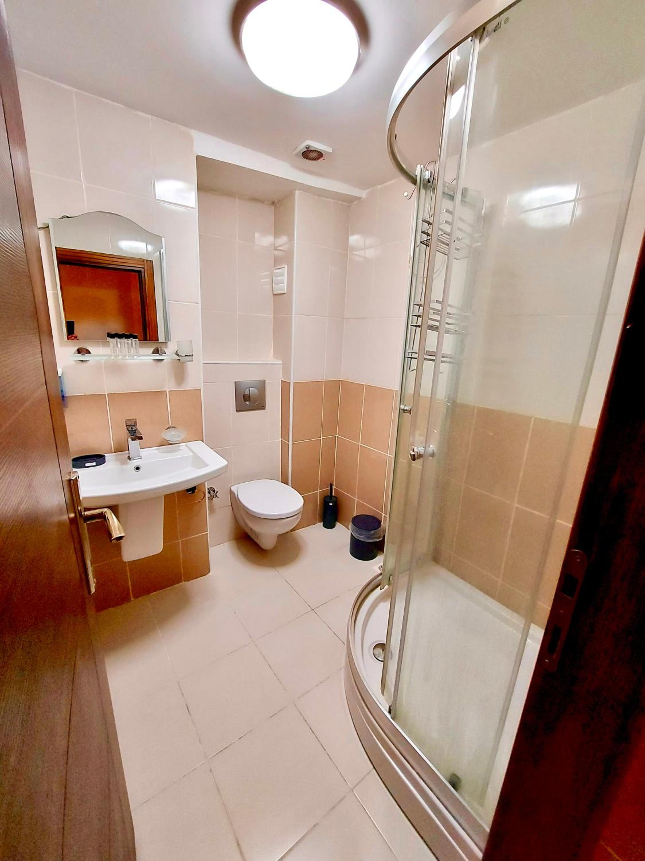 Mates Port Otel - Image 80