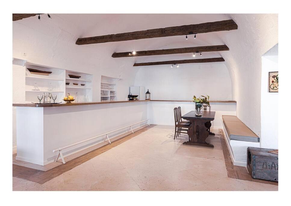 Apanemo seaside house photo 3