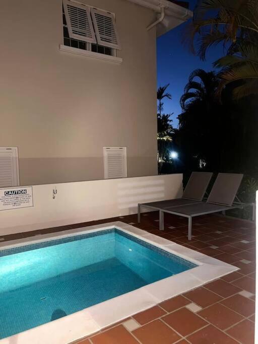 Tranquil Townhome, close to beach & dining