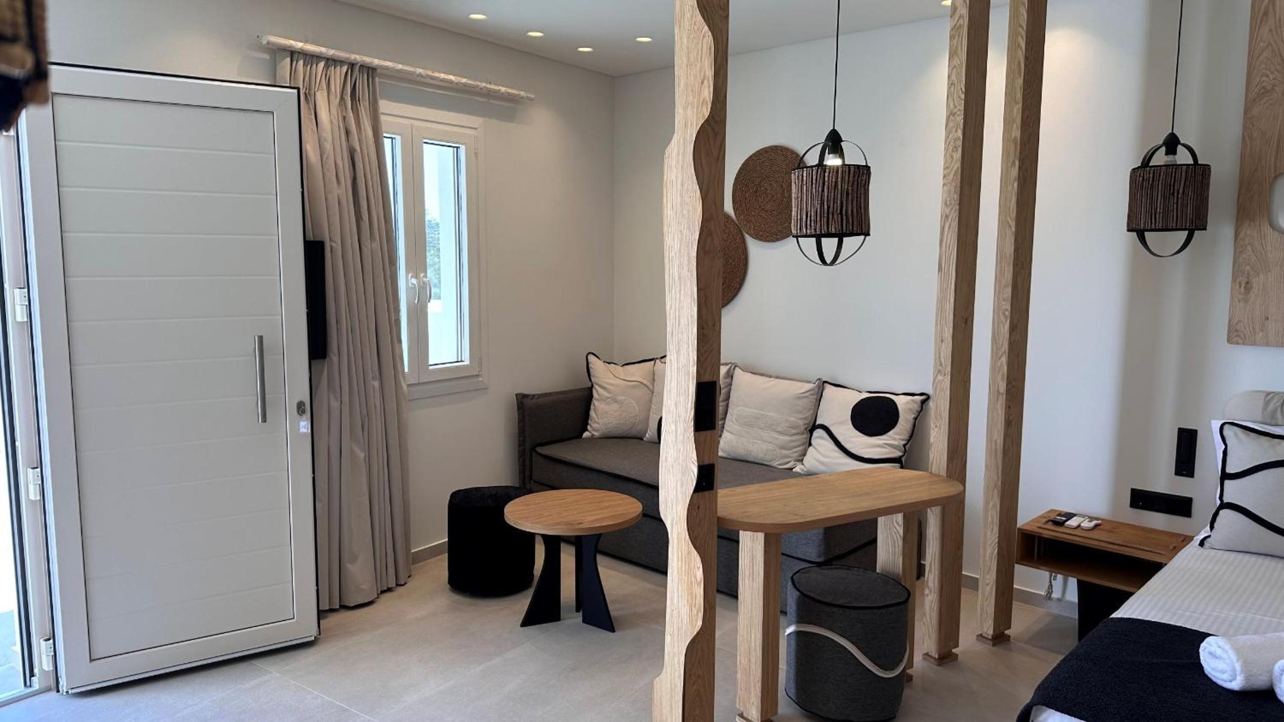 Aristotle Suites