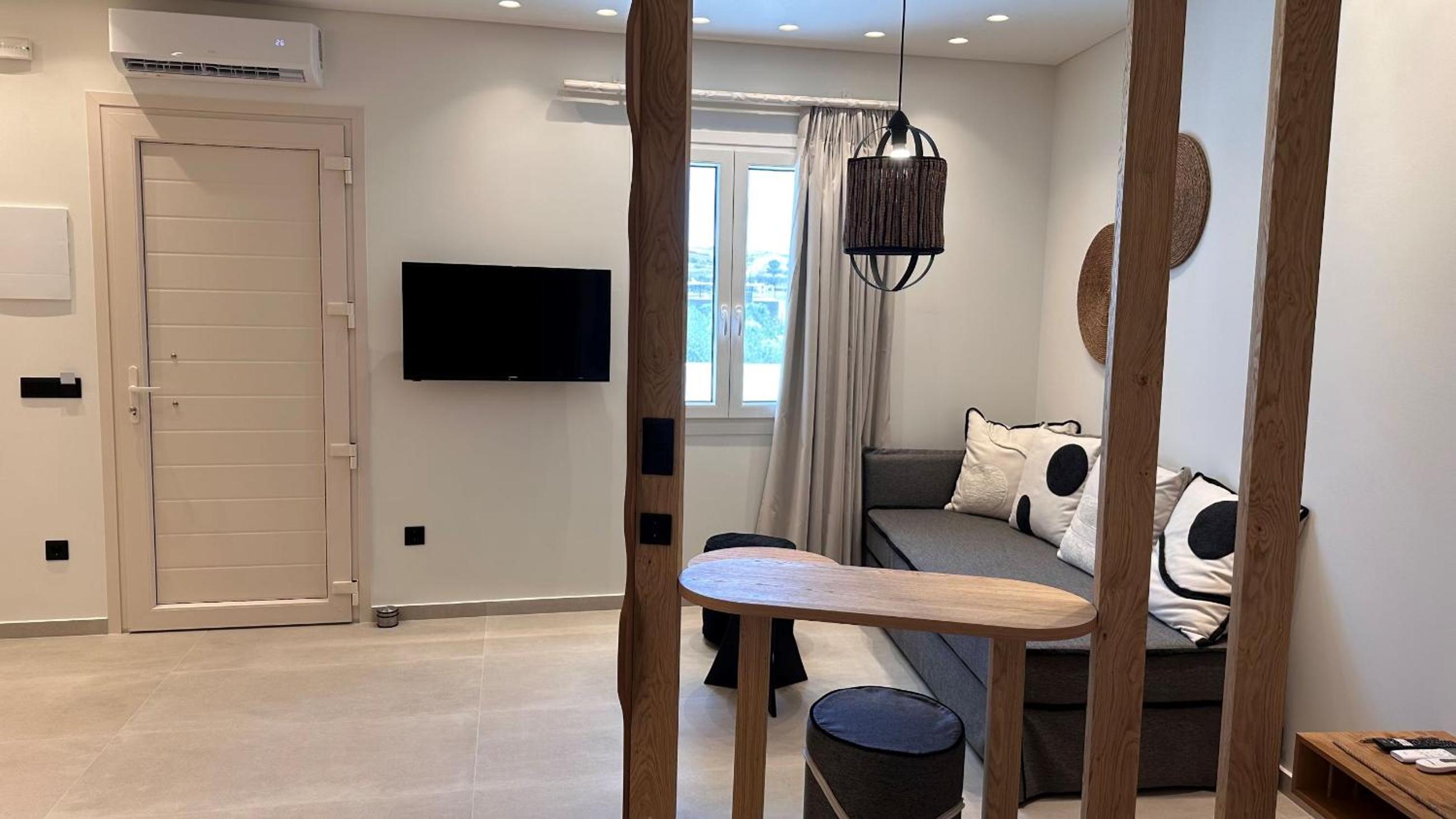 Aristotle Suites