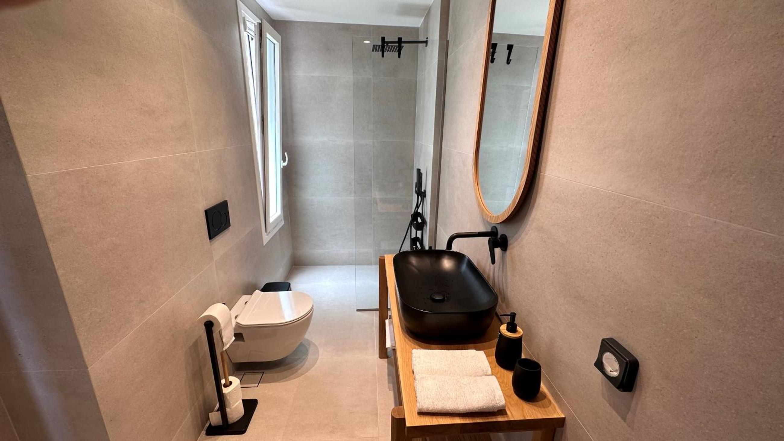 Aristotle Suites