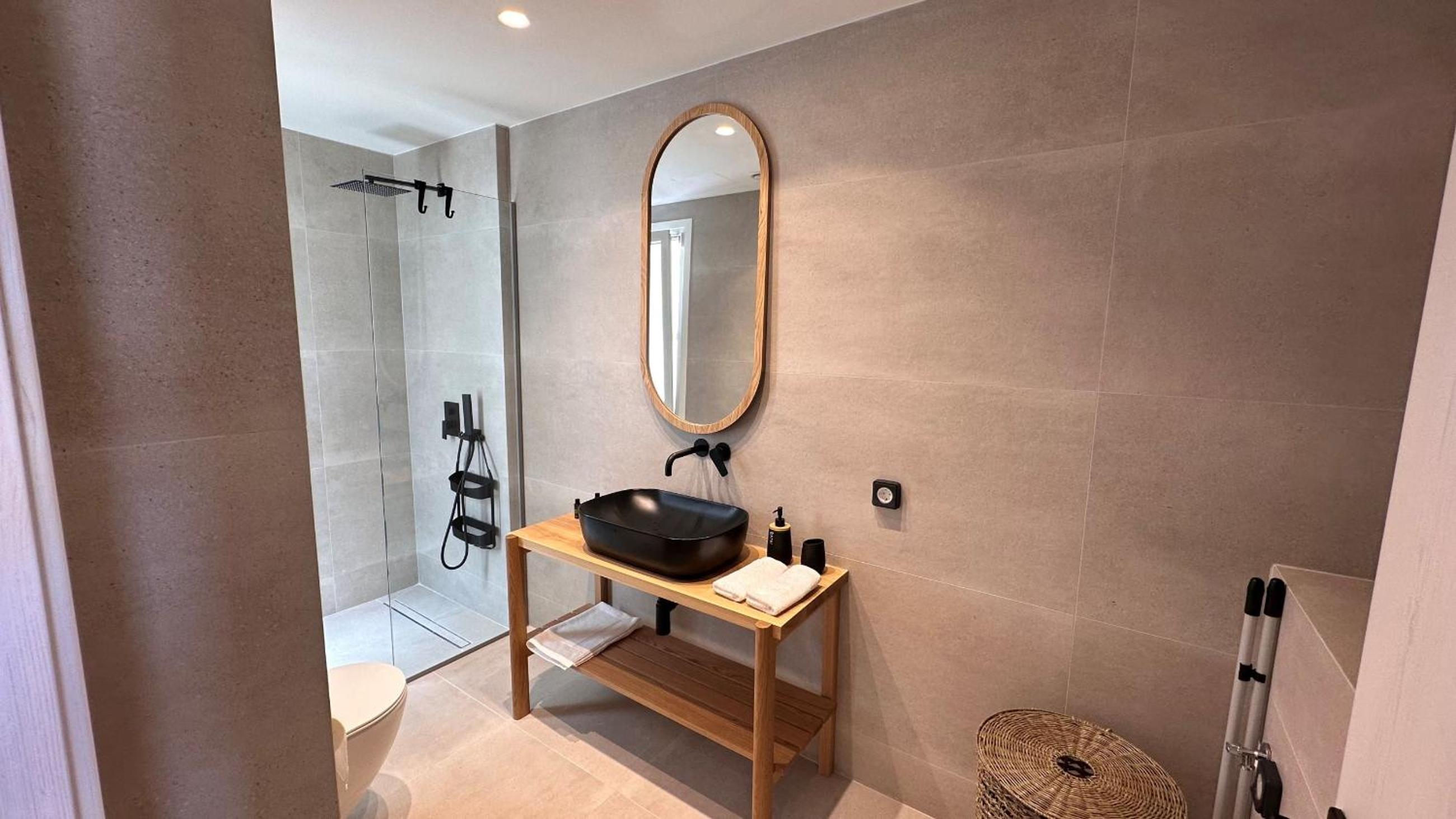 Aristotle Suites