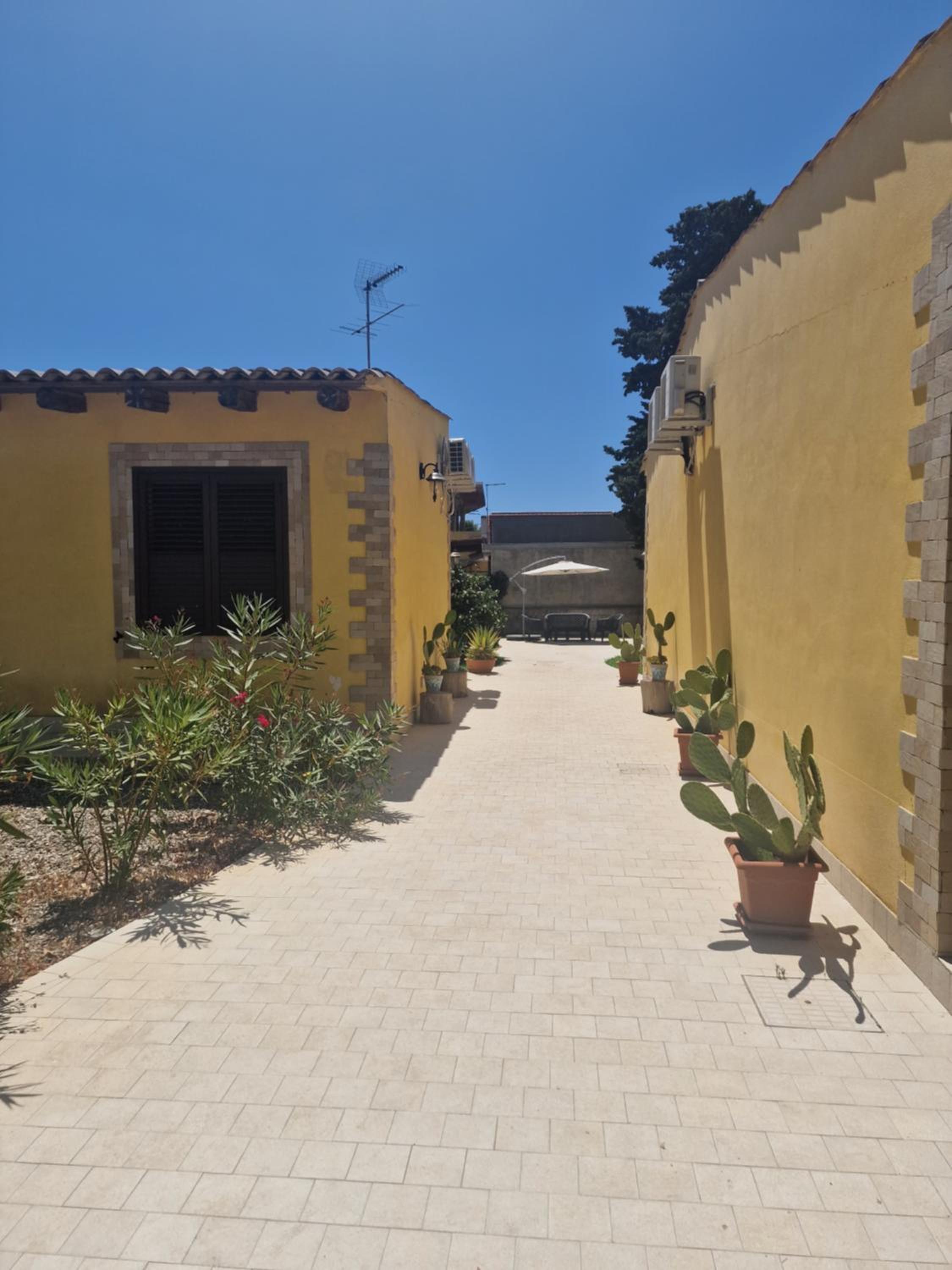 Le Case Al Quadrato Residence