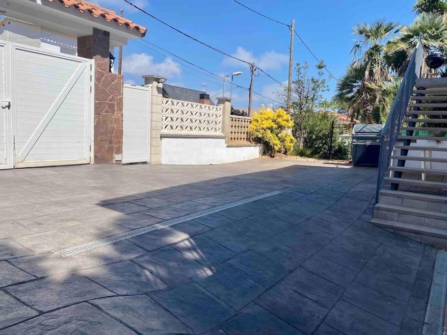 Independent house Casazul with swimming pool