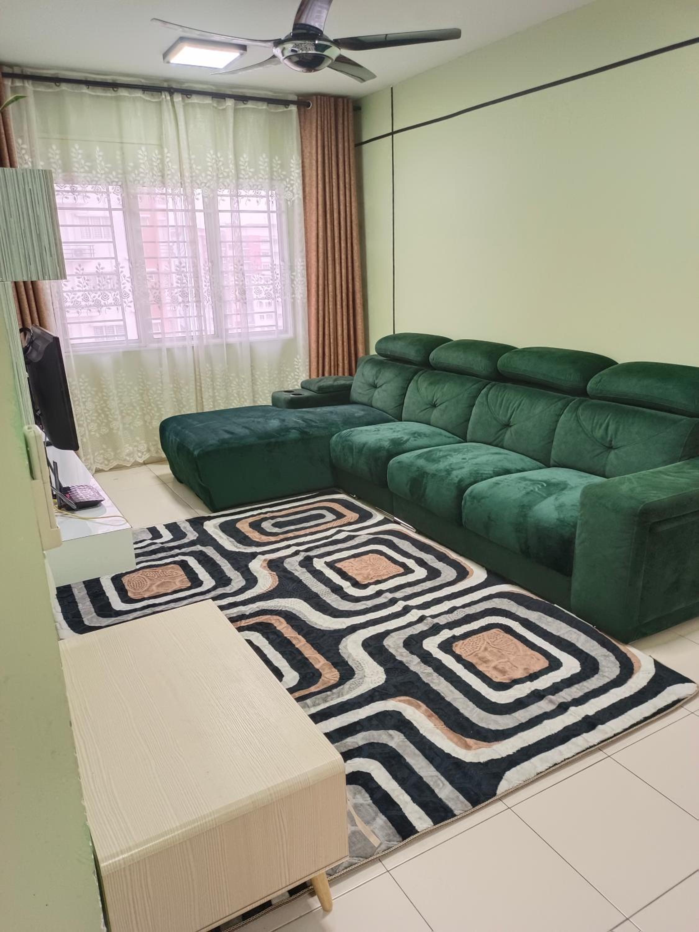Nena Homestay Setia Alam, Air Conditioned, High Speed Internet photo 2