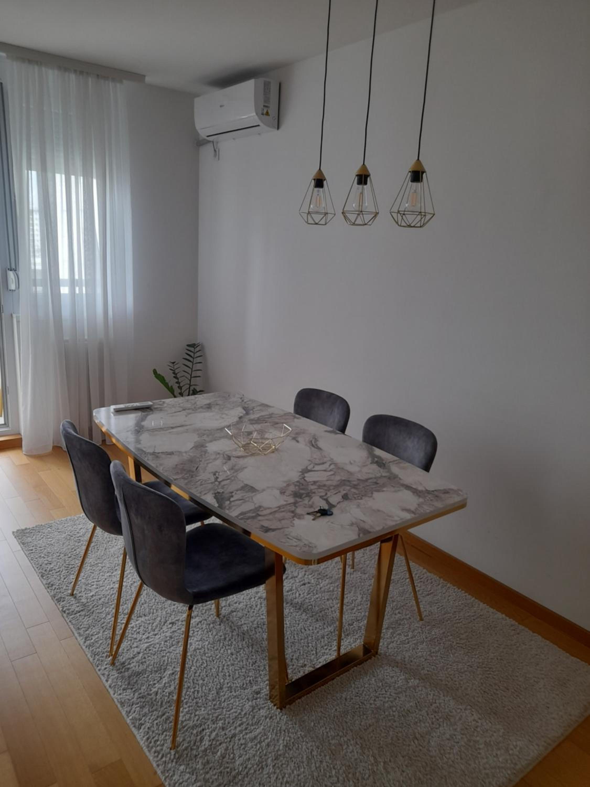 Apartman Lena