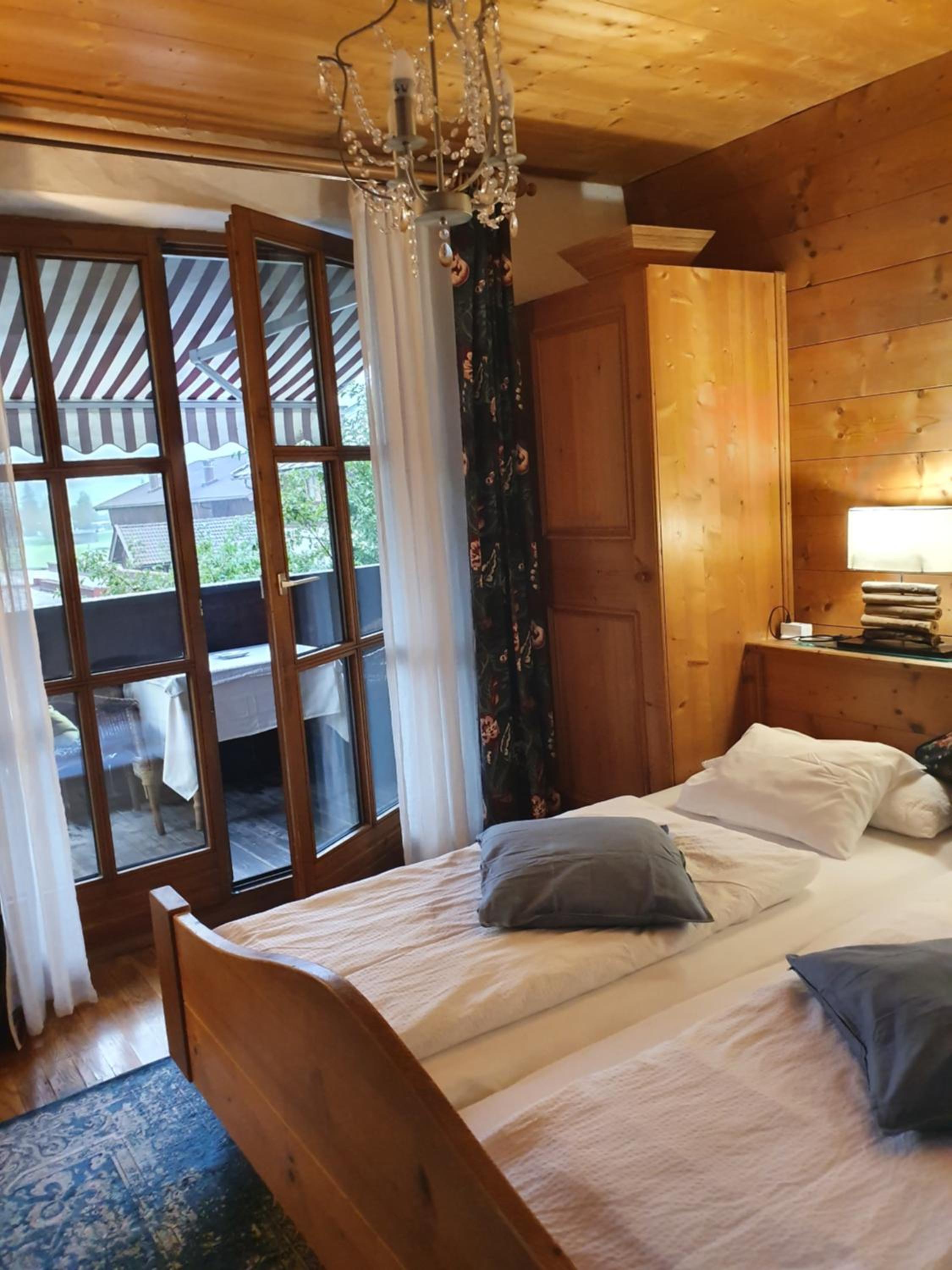 Appartement Pension Bäckenhäusl FERIENWOHNUNGEN Chalets Hütten Komfortzimmer