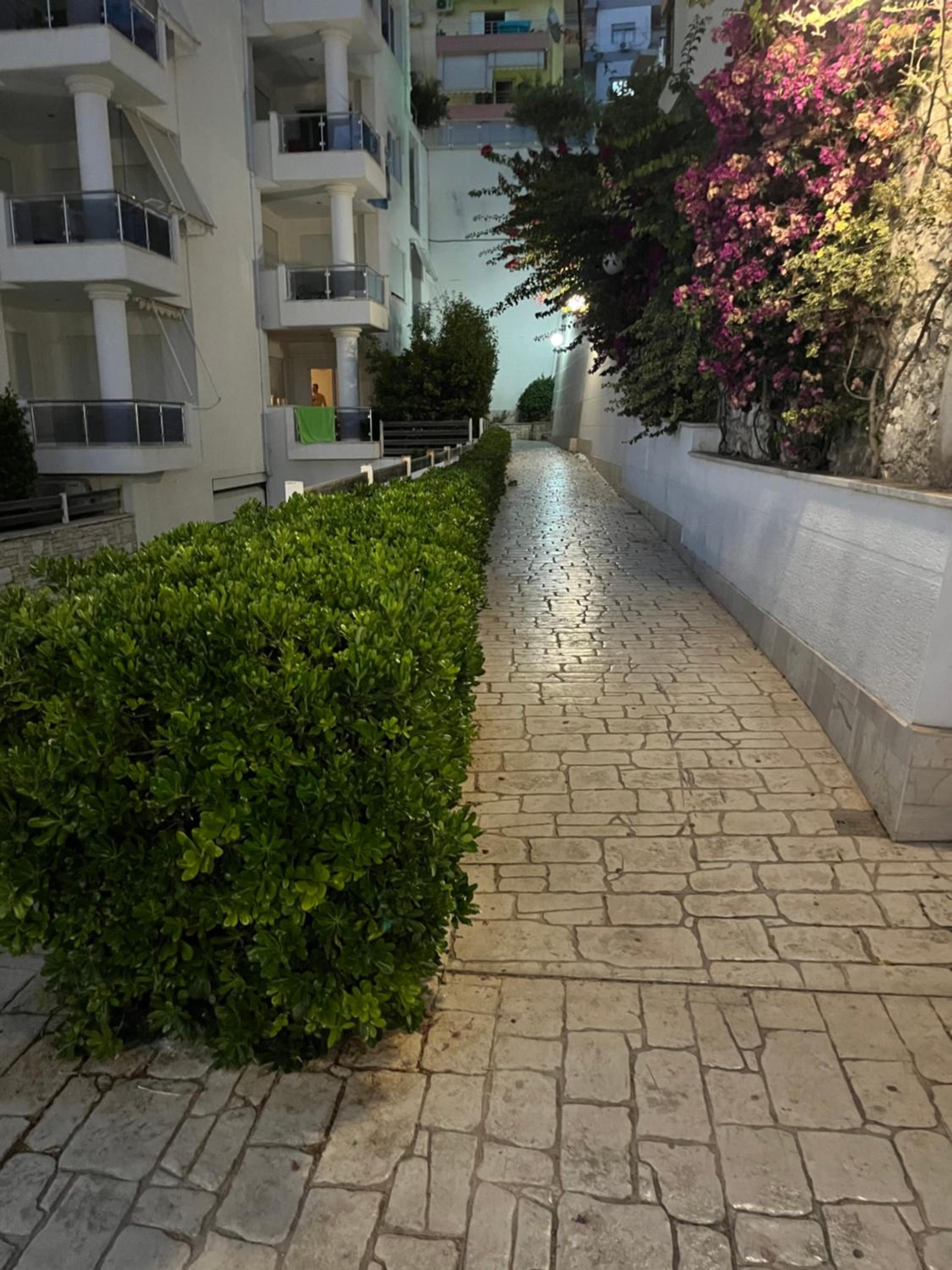 GeNi apartments White residence
