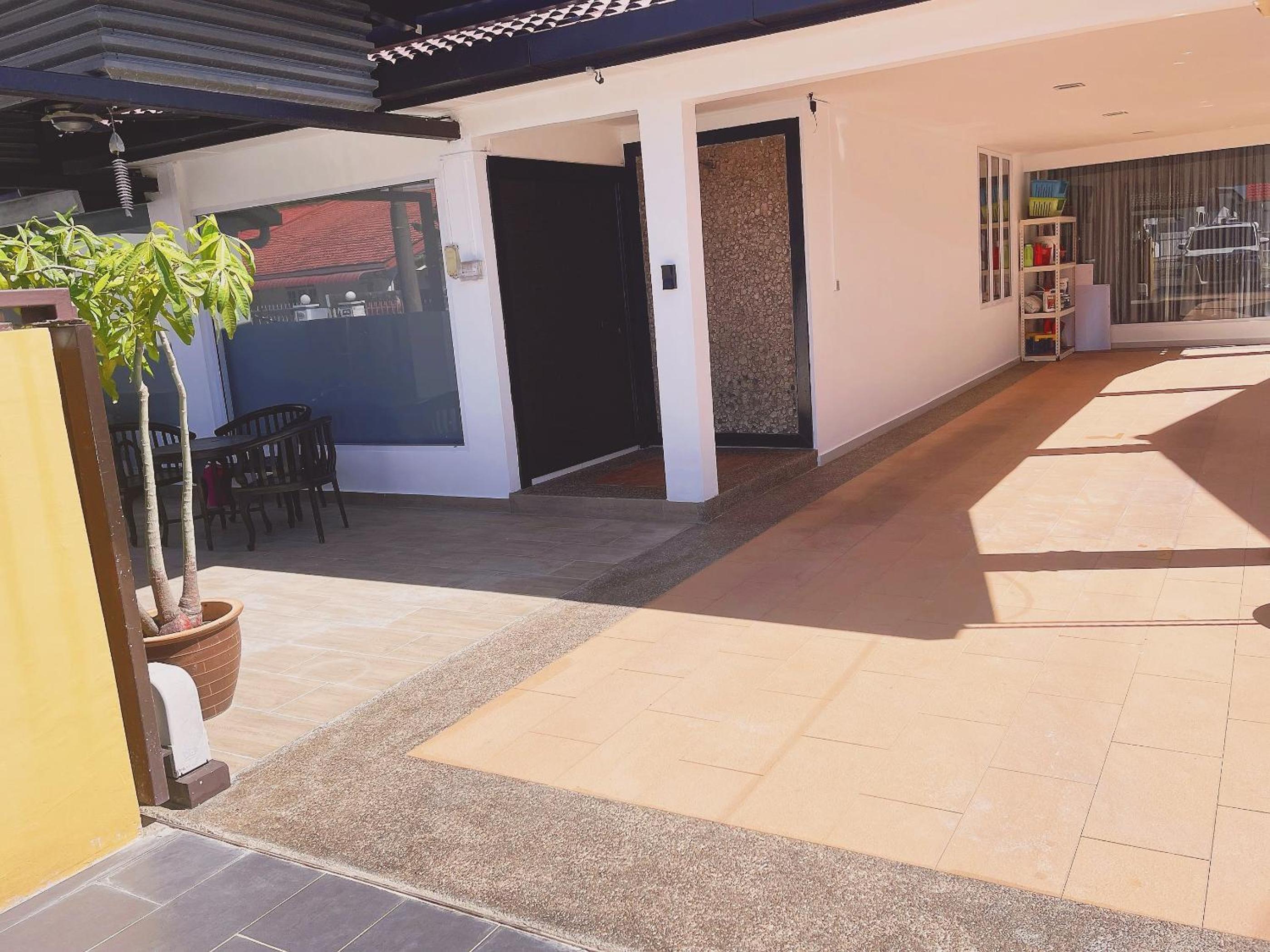 Pelita Commercial Centre Homestay 百丽达商圈民宿 9pax photo 7