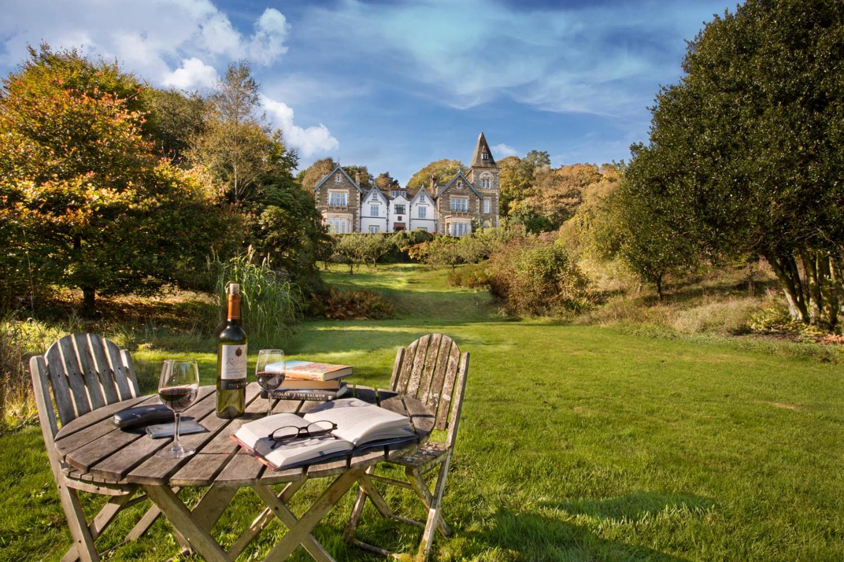 Yewfield Vegetarian Guest house