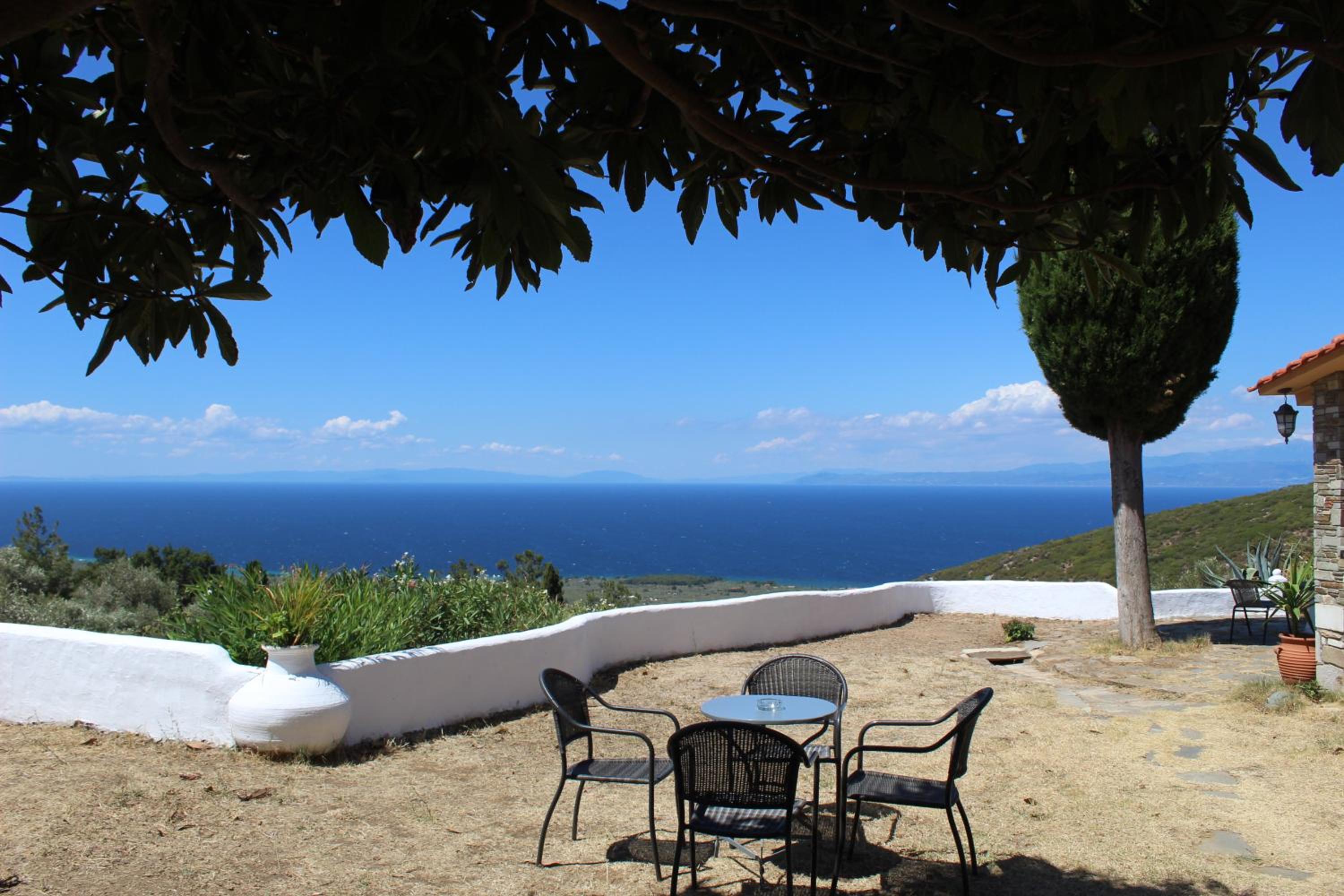 Varias Art House view 2