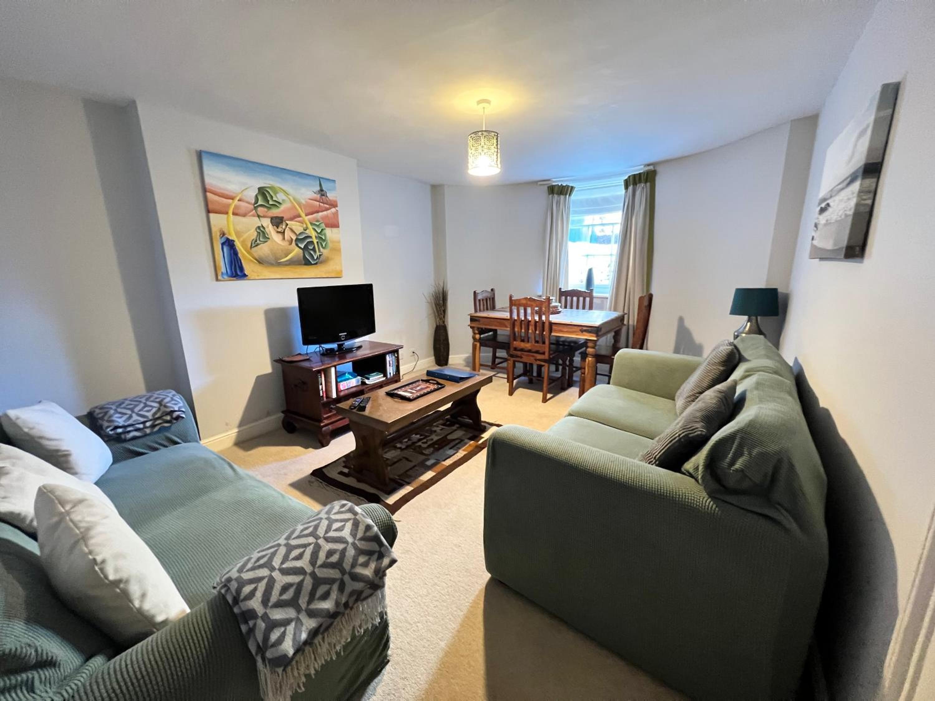 2 Bedroom Apartment ST9A, Ryde, Isle of Wight view 2