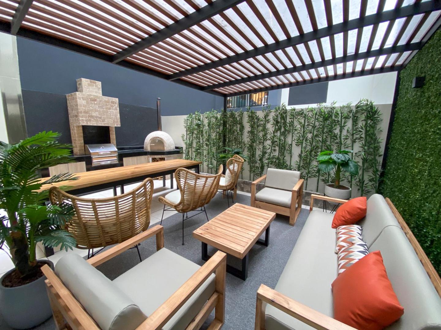 Silvia's New Spacious Patio Pad view 4
