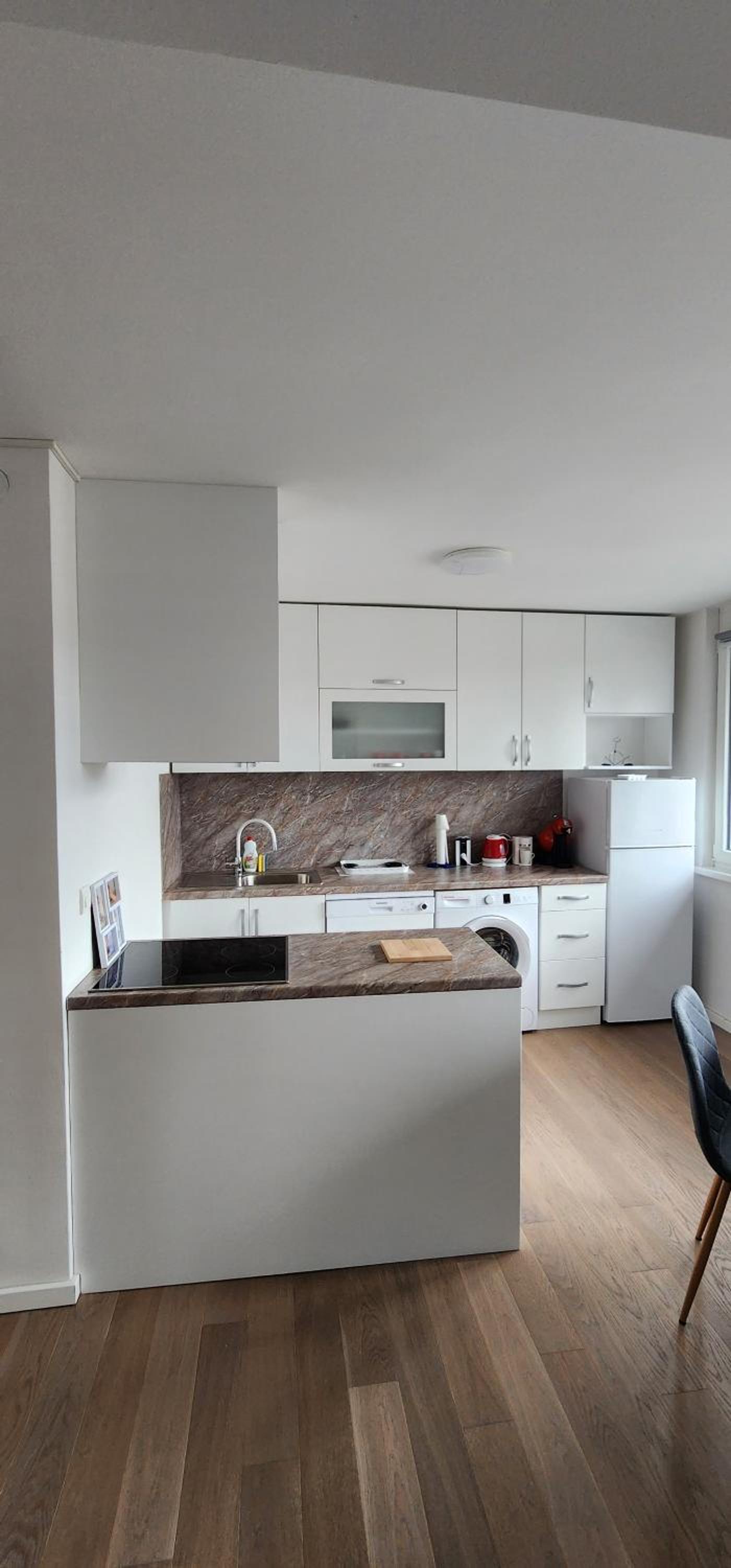 Studio Apartment Urban Haven