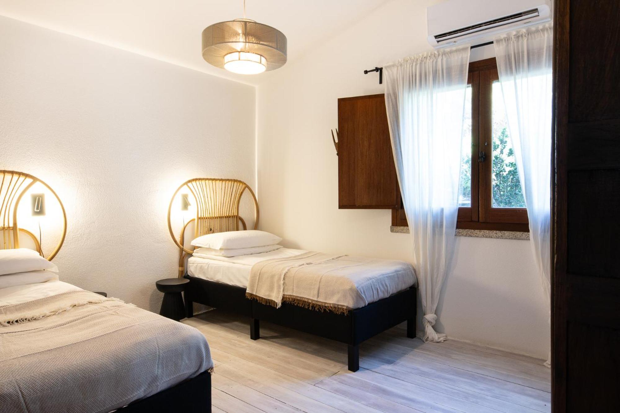 Casa Fuile en Orosei — hotel room