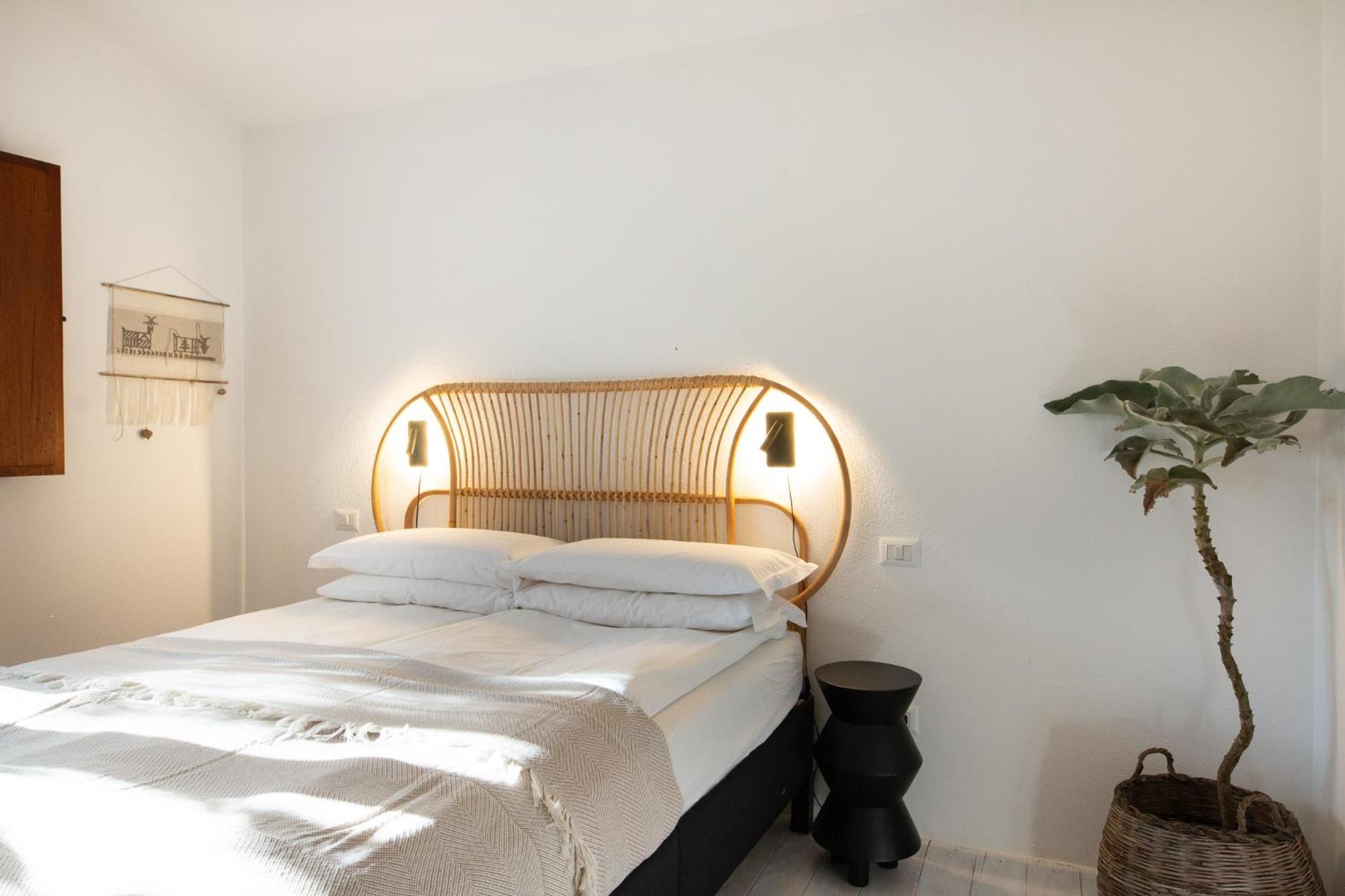 Casa Fuile en Orosei — hotel room