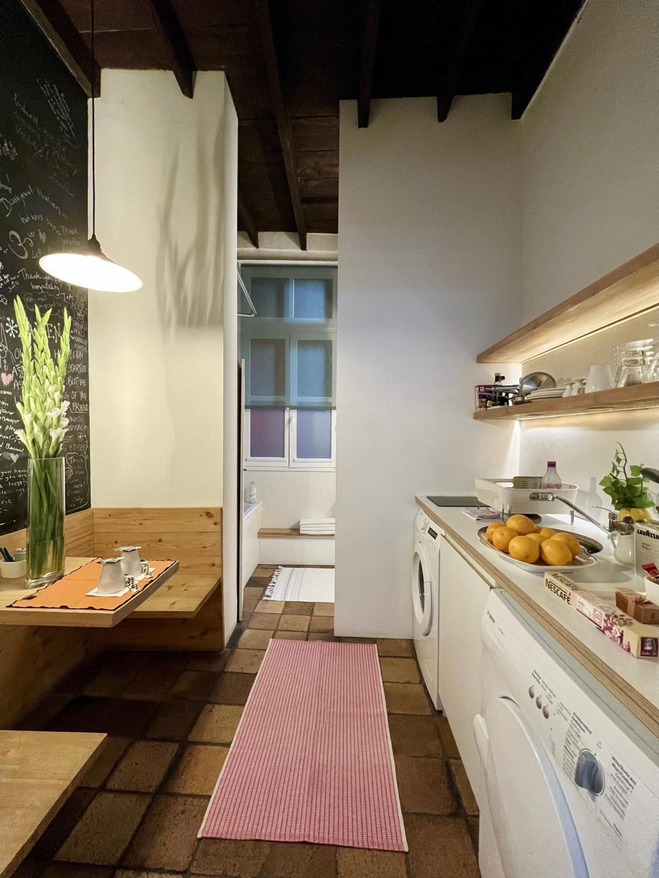 Heaven AT 11, your Deluxe Studio with personal bathroom, kitchenette & terrace
