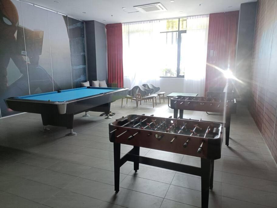 Sky Trees Bukit Indah Nflix Disney Plus Pools Balcony
