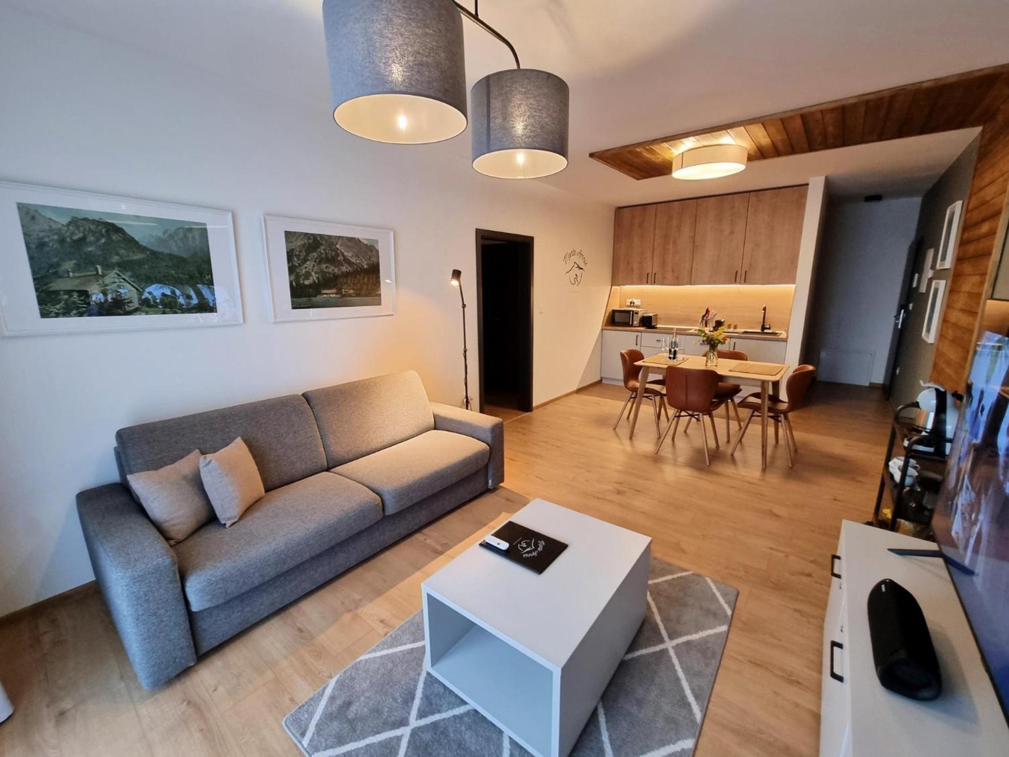 Monte Amnis Apartment view 3