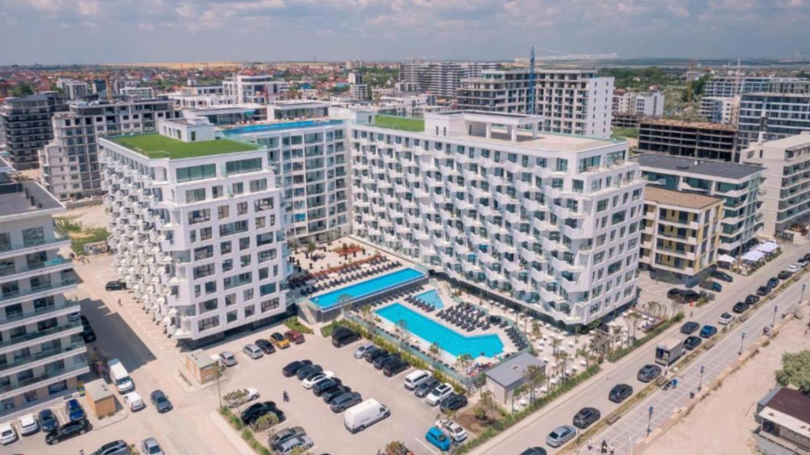 Hotel NOVSEE Infinity Pool & SPA - Image 1