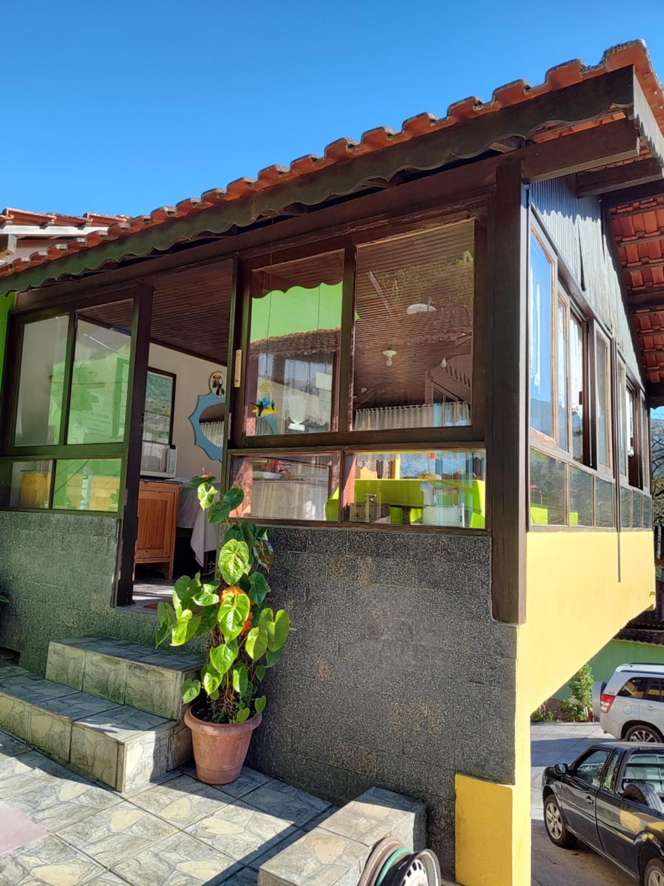 Pousada Solar das Flores Maringá RJ Visconde de Mauá