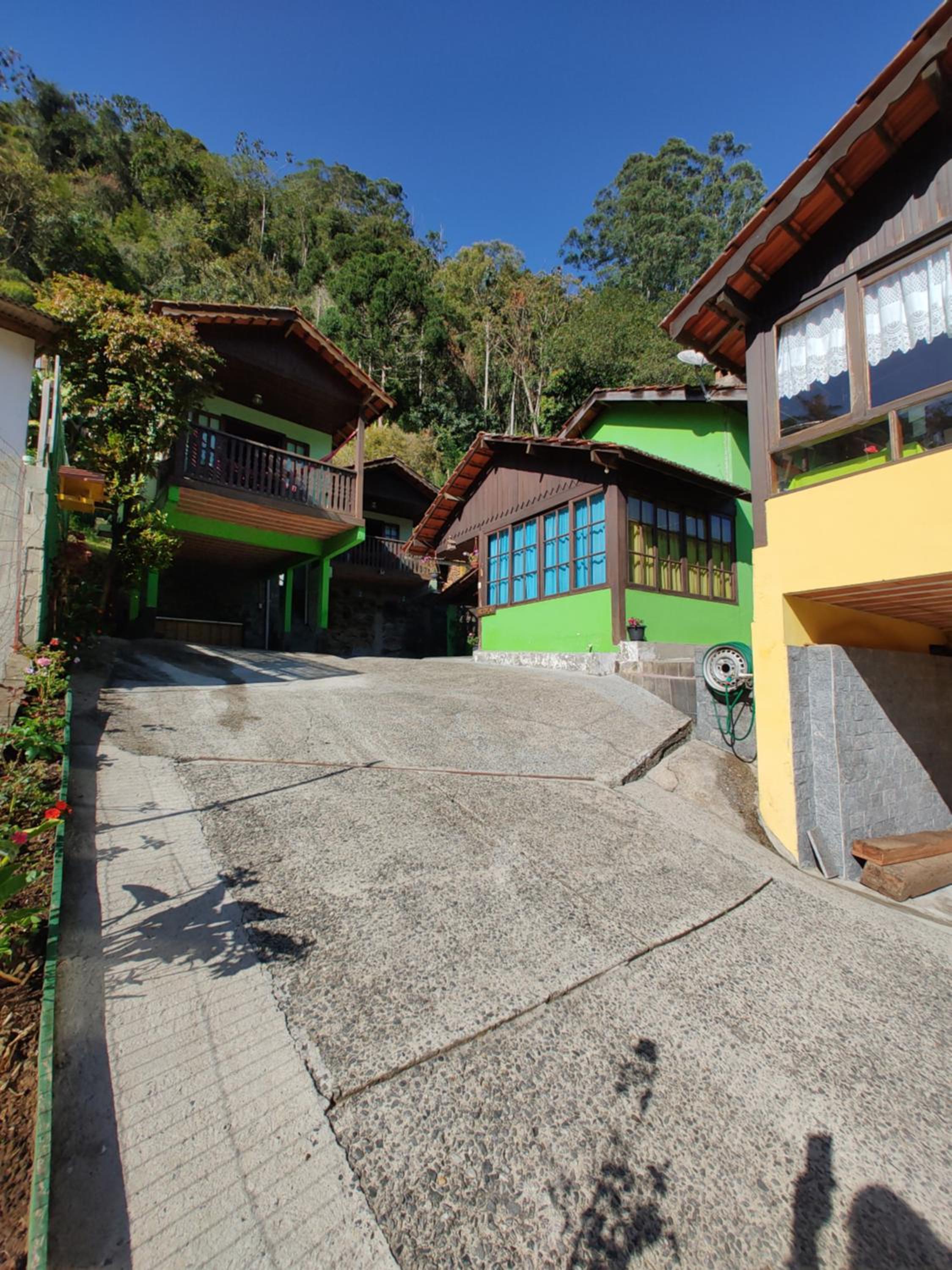 Pousada Solar das Flores Maringá RJ Visconde de Mauá